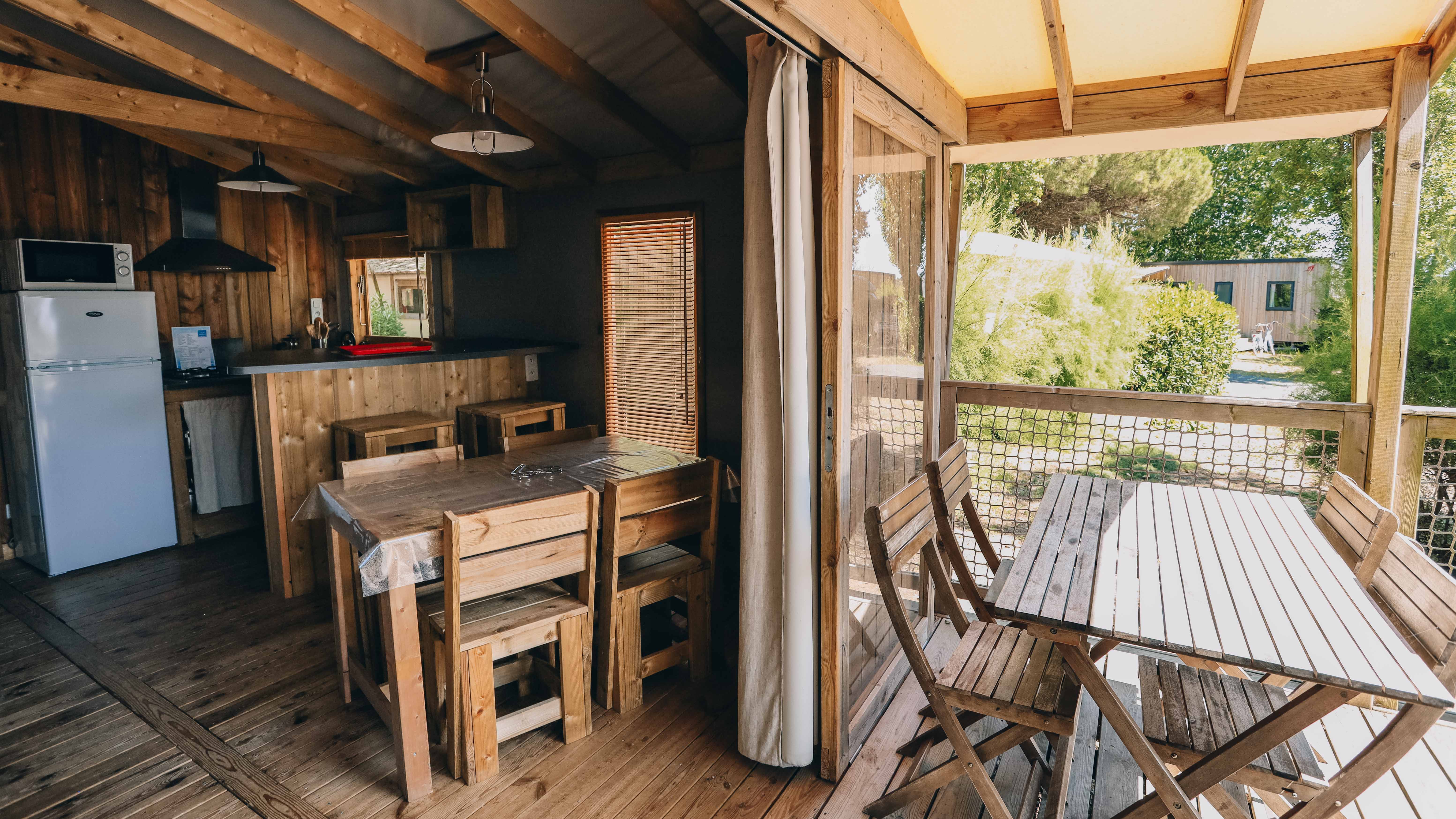 Lodge Premium : un safari en Poitou-Charentes à Les Portes-En-Ré — salle de bain
