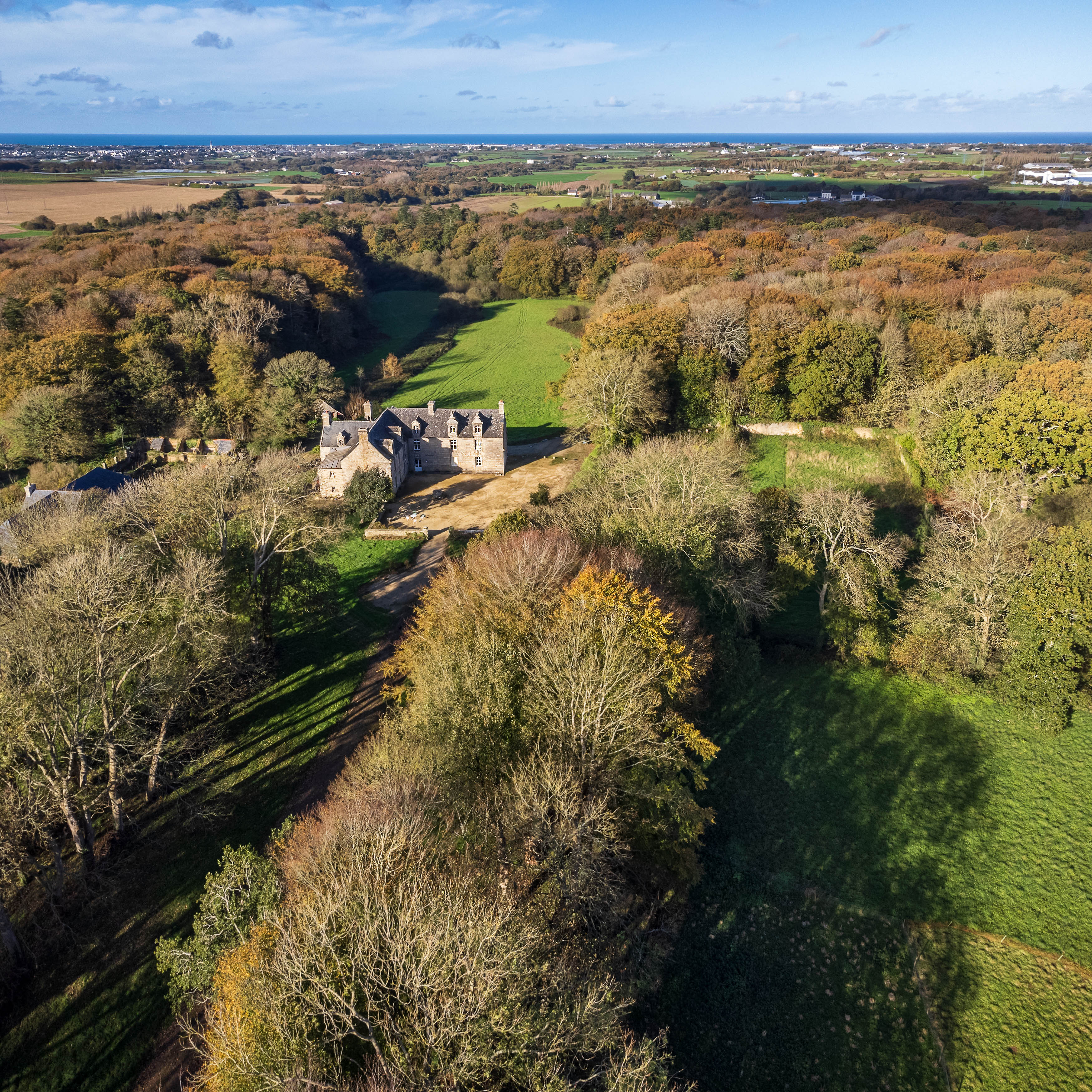 Un tonneau enchanteur en Bretagne à Cléder — salle de bain
