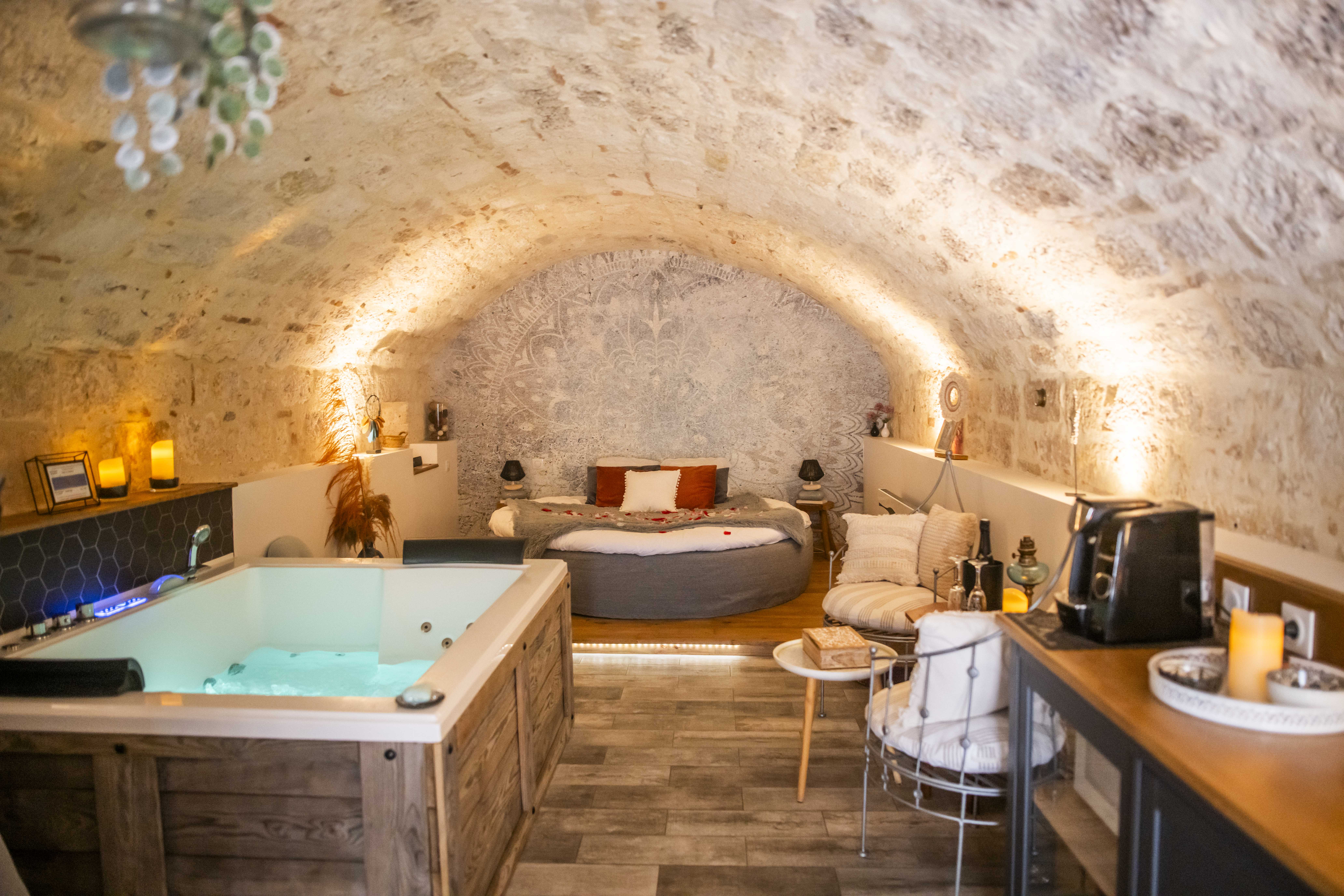 Le Secret & Spa : une maison troglodyte au cœur du Quercy