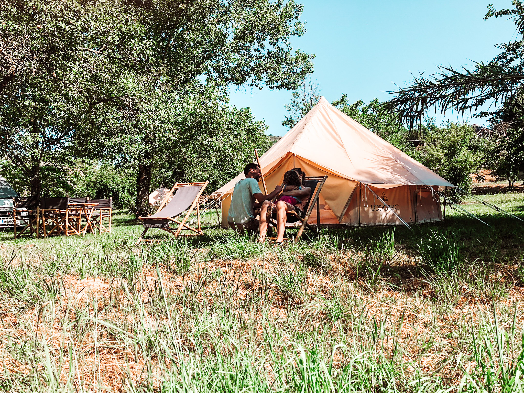 Lodge Vénus — Nuit insolite en tente à Lot à Saint-Cirgues — espace de vie