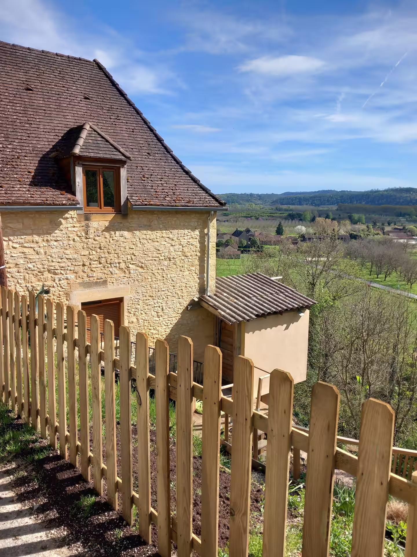 Le Nid des Amoureux — Maison insolite avec spa privatif à Dordogne à Périgueux — salle de bain