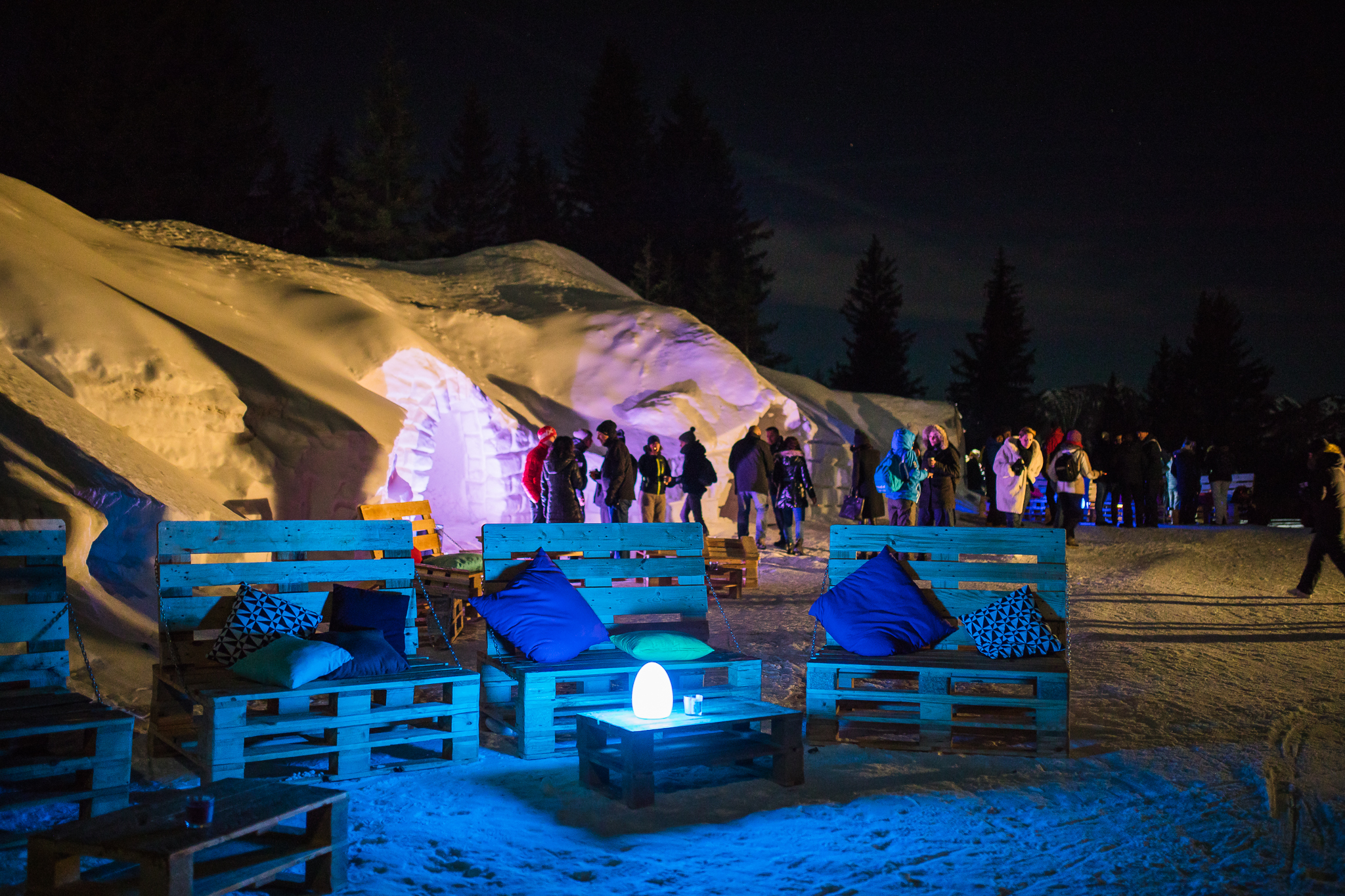 Village Igloo Avoriaz — Nuit insolite dans un igloo à Haute-Savoie à Morzine — vue intérieure