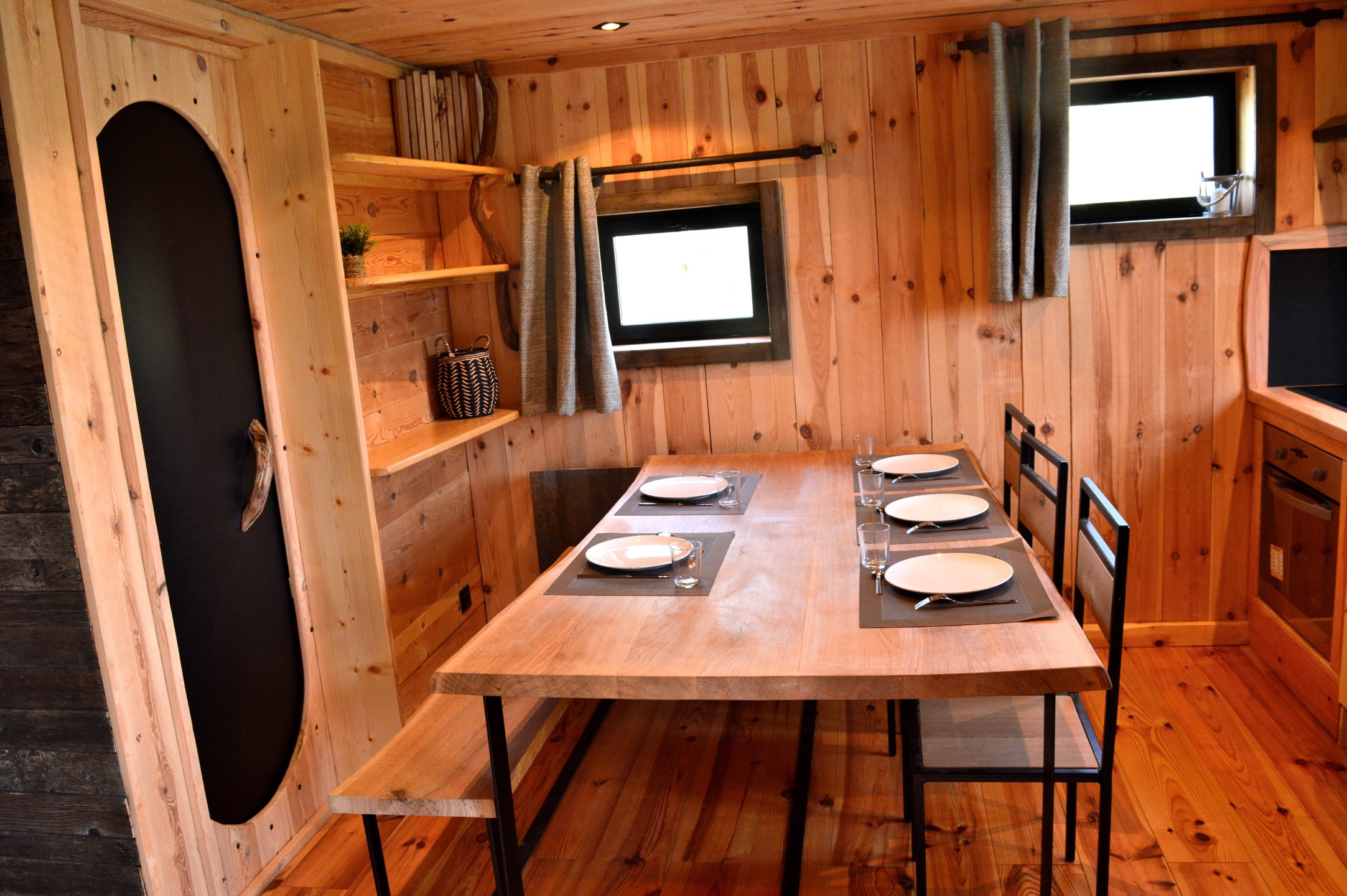 Cabane Spa Échappée Belle : une expérience unique en Picardie à St-Léger-Aux-Bois — environnement naturel