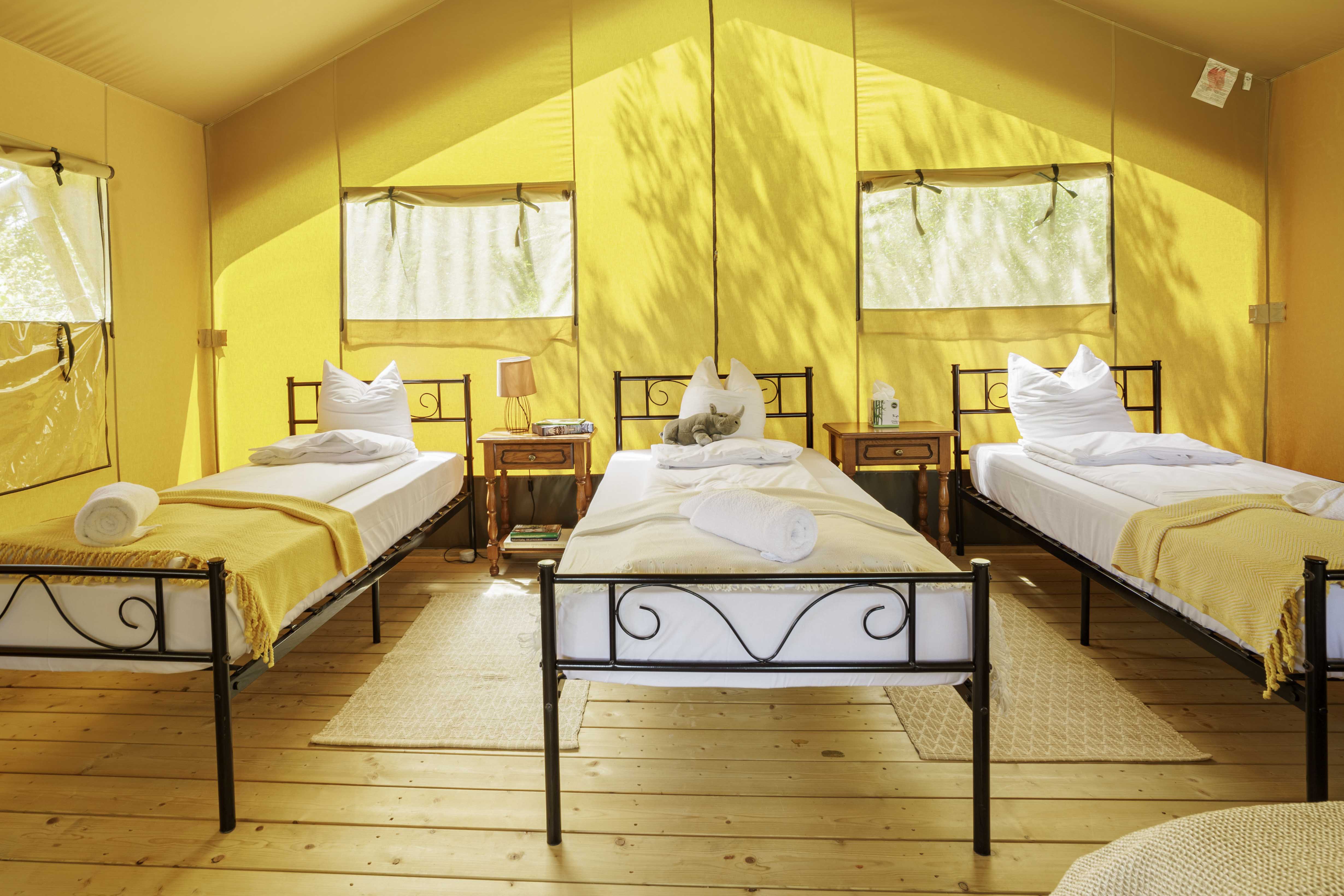 Samburu, en-suite — Lodge safari avec spa à Tarn-et-Garonne à Varen — détail architectural