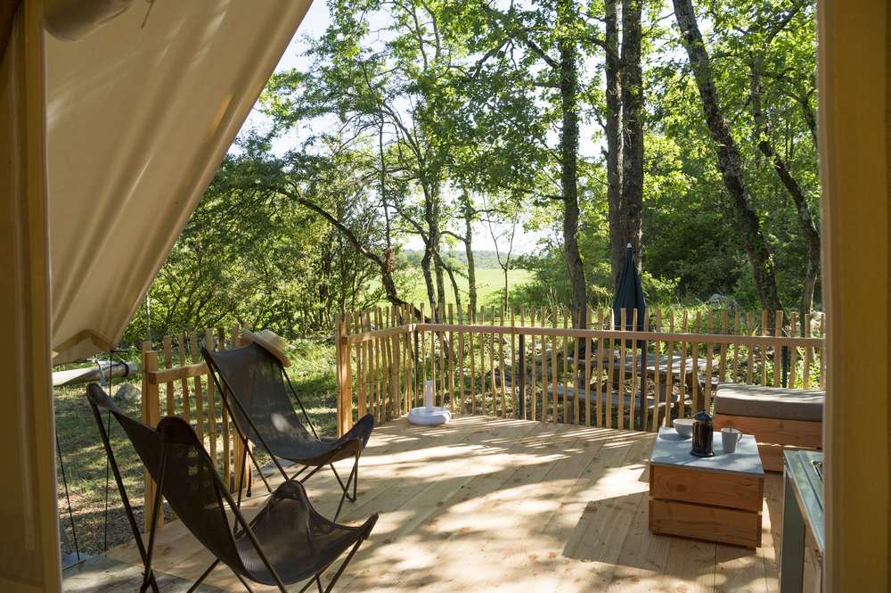 Tente canadienne à Dieulefit : immersion en pleine nature à Dieulefit — cuisine