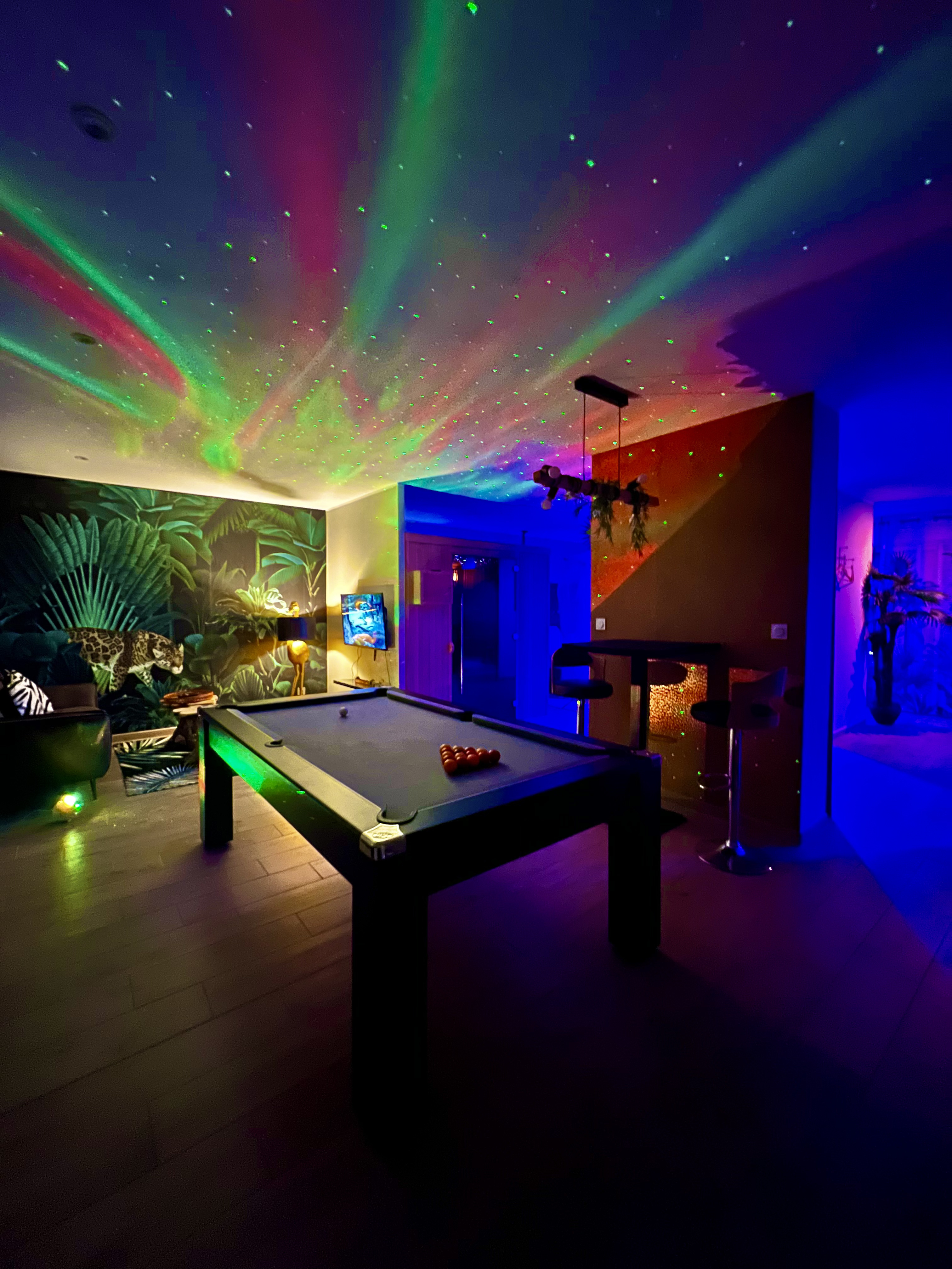 Suite Romantique Lost Paradise — Évasion avec Spa à Nord à Dunkerque — chambre
