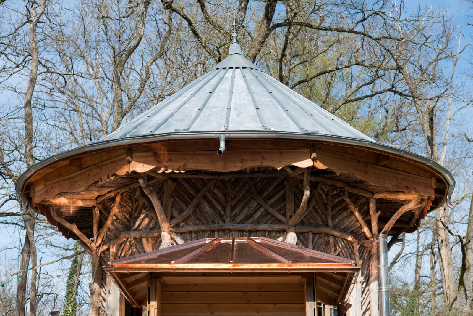 Magnifique Kiosque Verdoyant — Hébergement avec spa à Côte-d'Or à Dijon — vue depuis la terrasse
