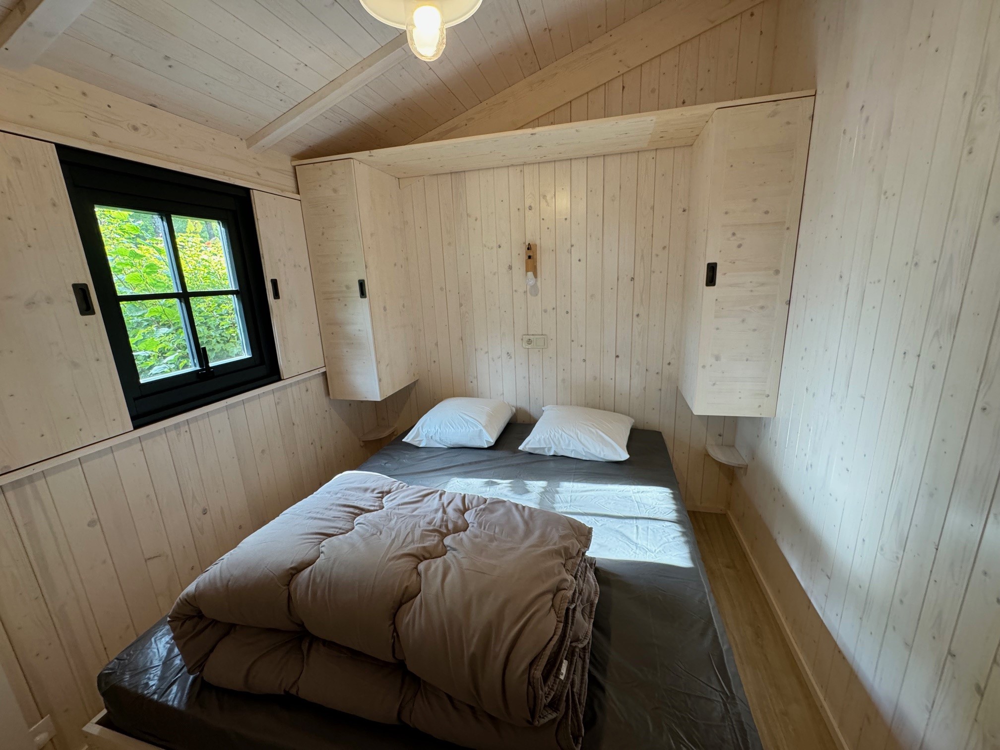 Photo 7/9 — Cabane « Cabane Premium sur pilotis en Aquitaine : une expérience unique » à Saint-Astier Dordogne