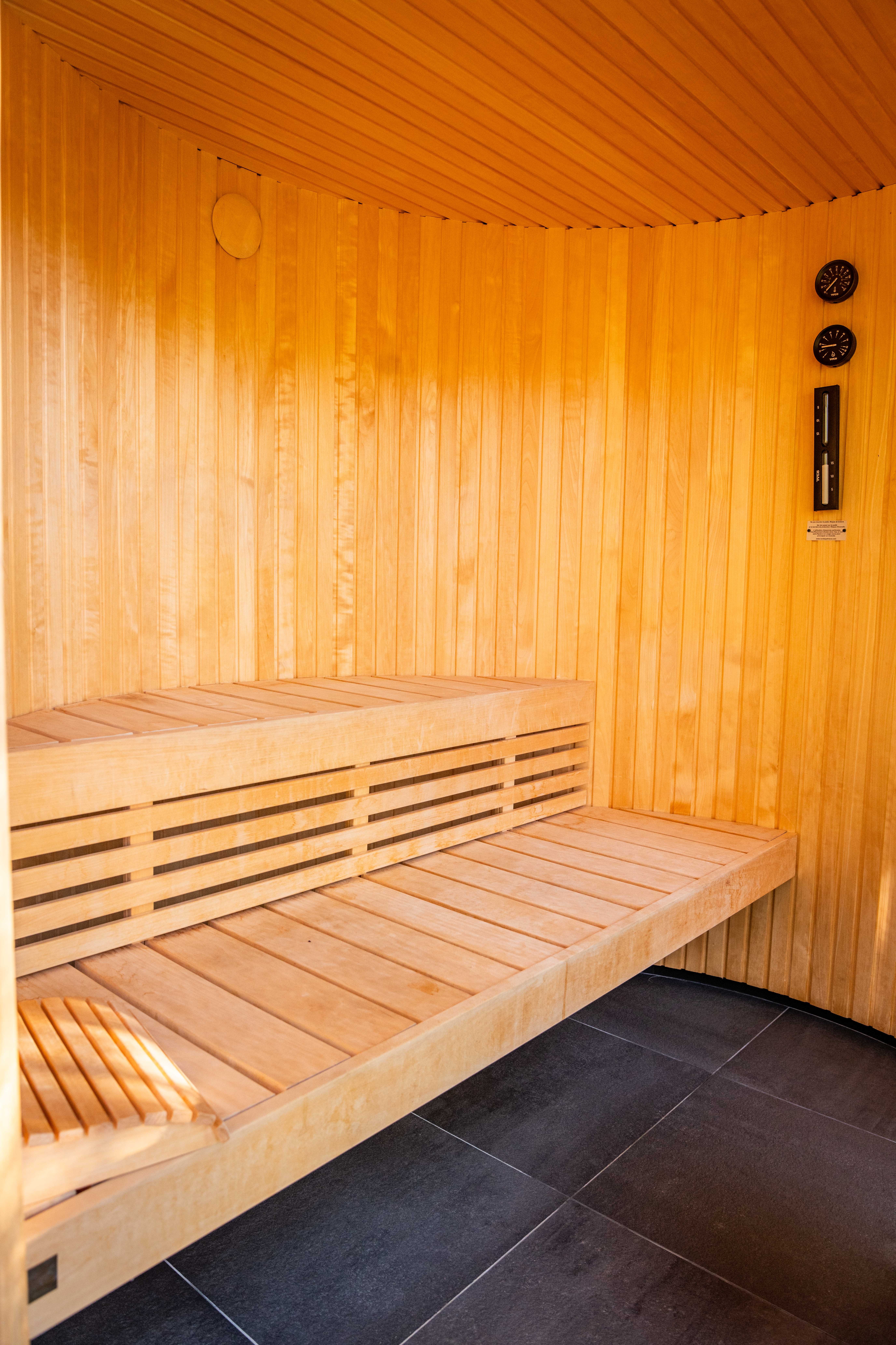 LUMIPOD SPA BIEN-ETRE — Cabane avec spa à Ain à Meillonnas — vue depuis la terrasse