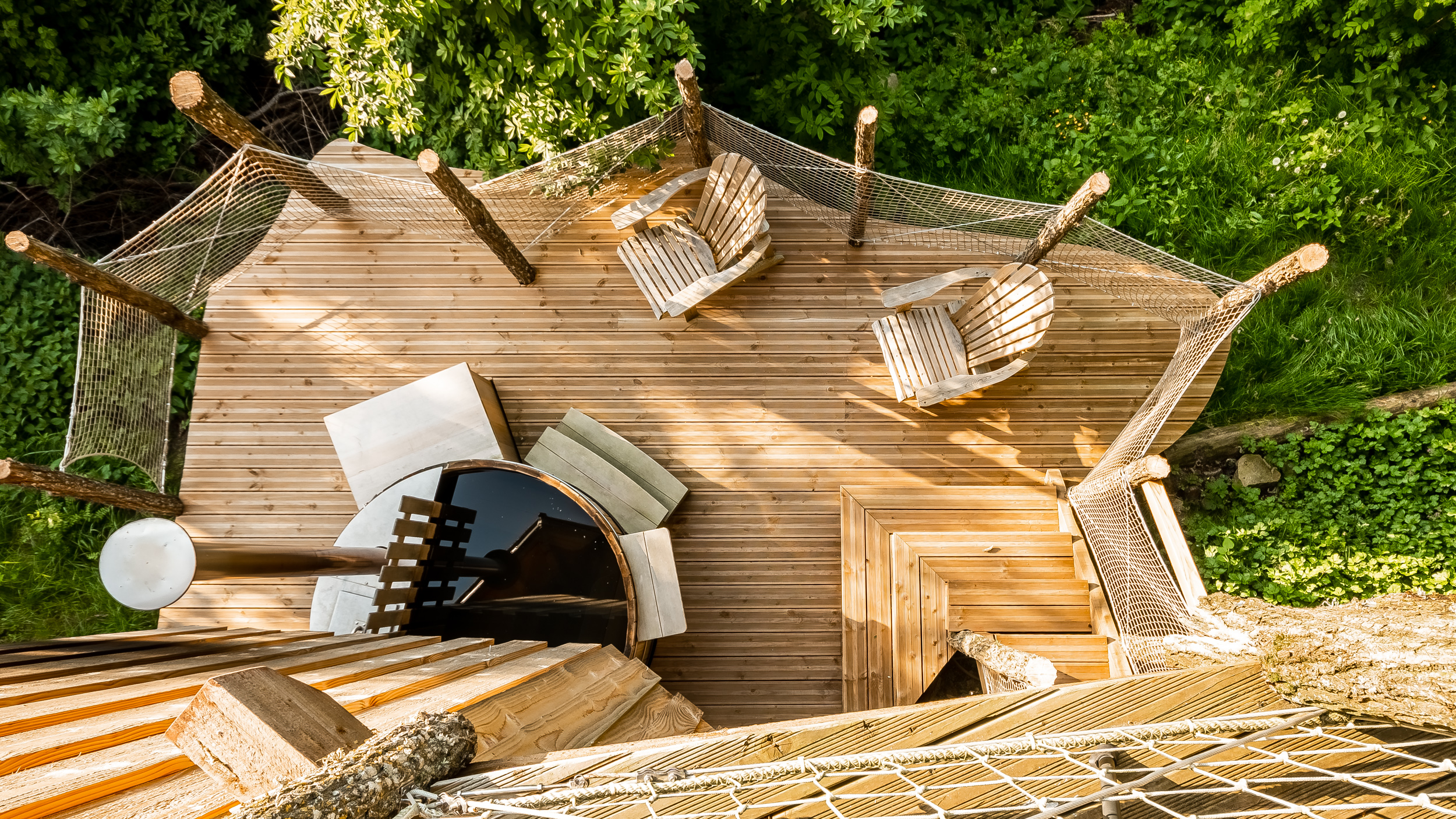 La Cabane Spa Arctique : une évasion perchée en Alsace à Goldbach-Altenbach — vue intérieure