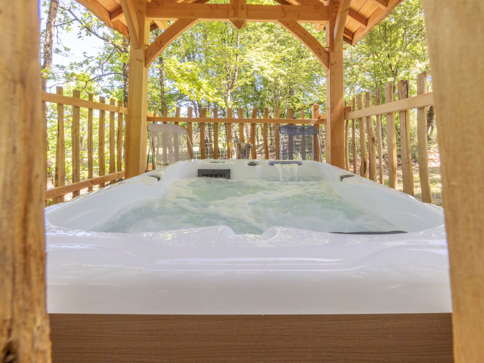Roulotte Spa de Charme : une évasion sensorielle en Aquitaine — Roulotte à Monsac