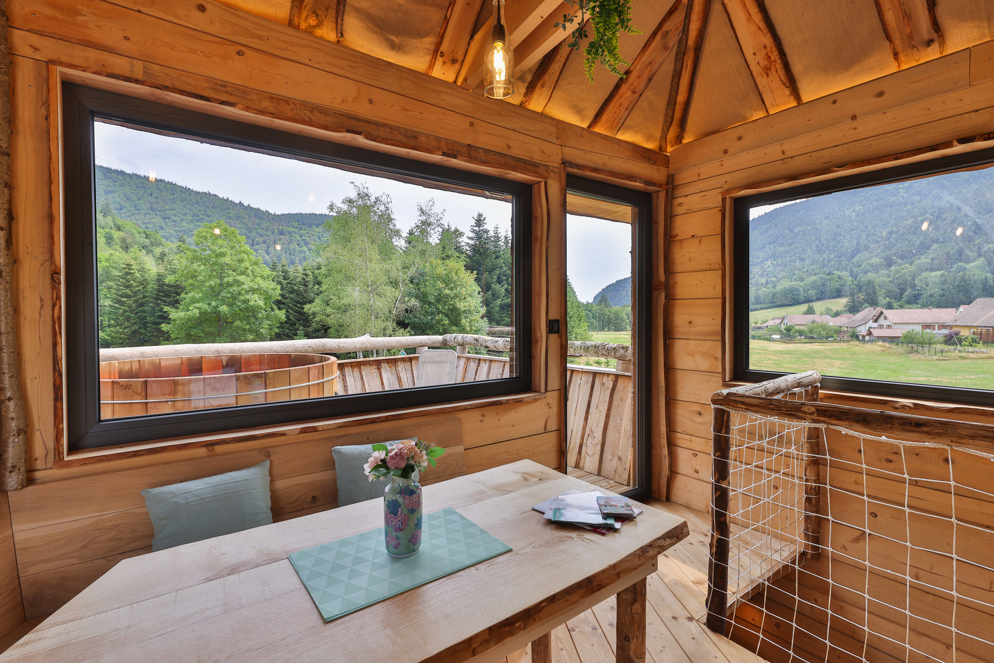 La Cabane du Vigneron & Spa : une échappée en Alsace à Mittlach — salle de bain