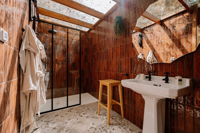 Lov'Nid "spa & sauna" — Séjour romantique en Dordogne à Alles-sur-Dordogne — salle de bain
