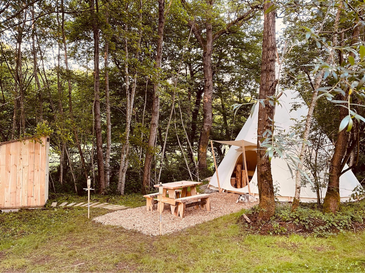 Tipi Söra — Séjour authentique avec spa à Côte-d'Or à Dijon — vue intérieure