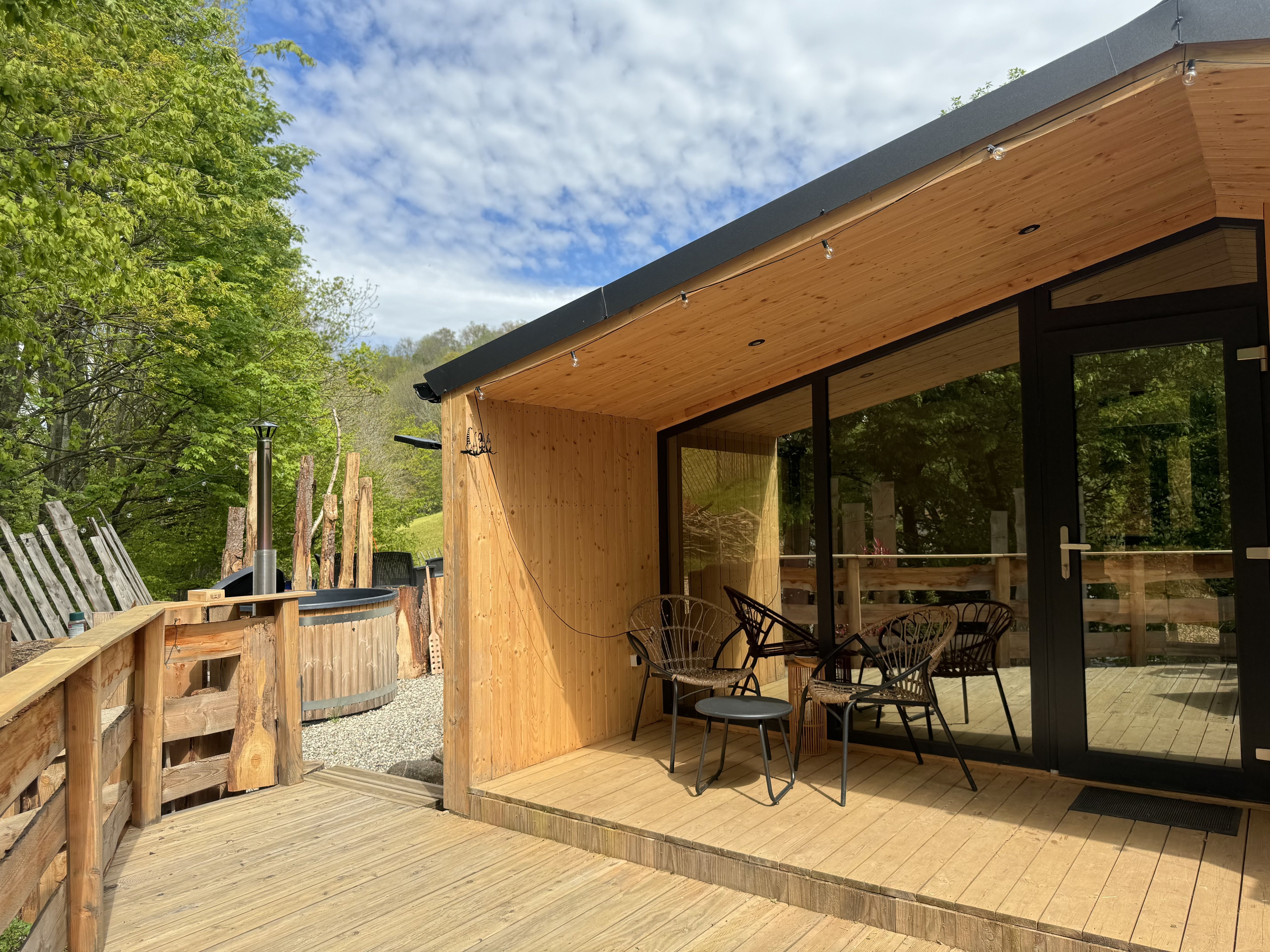 La Maison Petite-Ourse : une cabane avec bain nordique en Alsace — Cabane à Orbey
