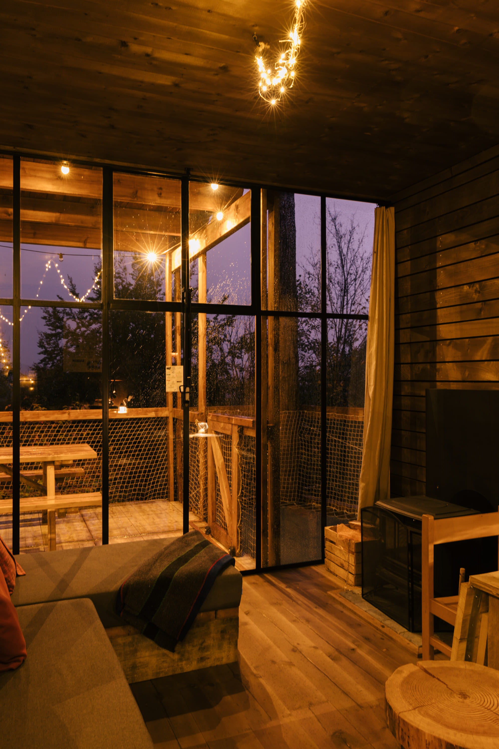 Nutchel Cabane Cosy Eventail — Cabane sur pilotis avec spa à Bas-Rhin à Obernai — vue depuis la terrasse