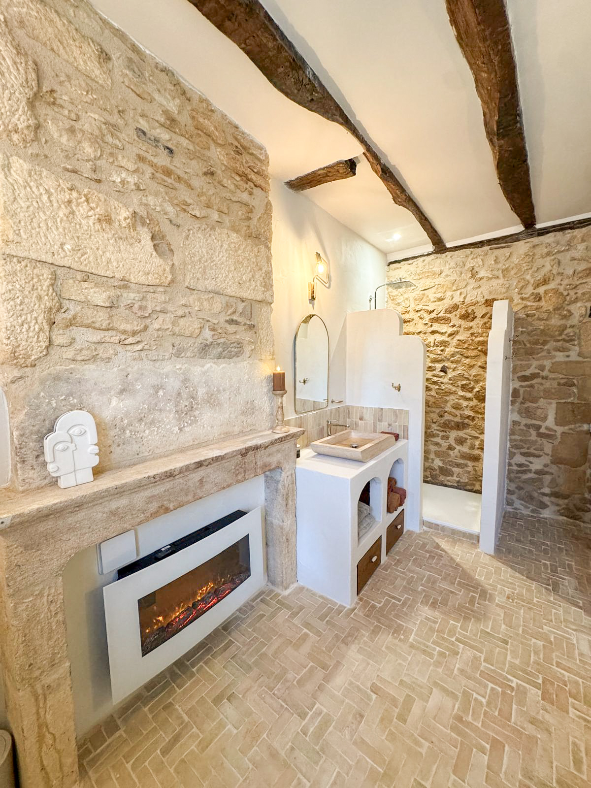 La Suite N⁰7 & Spa — Parenthèse amoureuse à Sarlat à Sarlat-la-Canéda — chambre