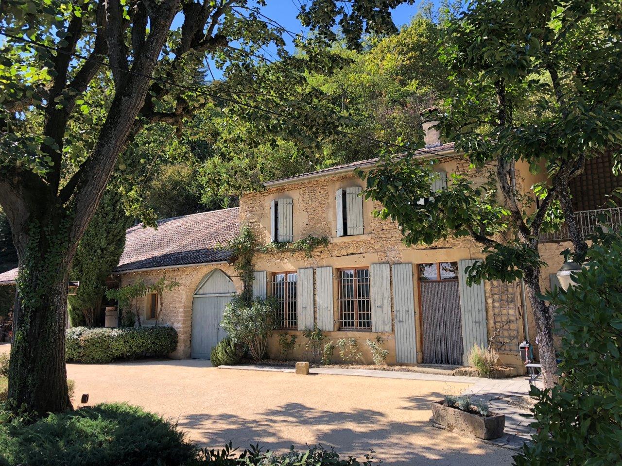 Gîte Rose — Séjour avec spa et piscine en Drôme