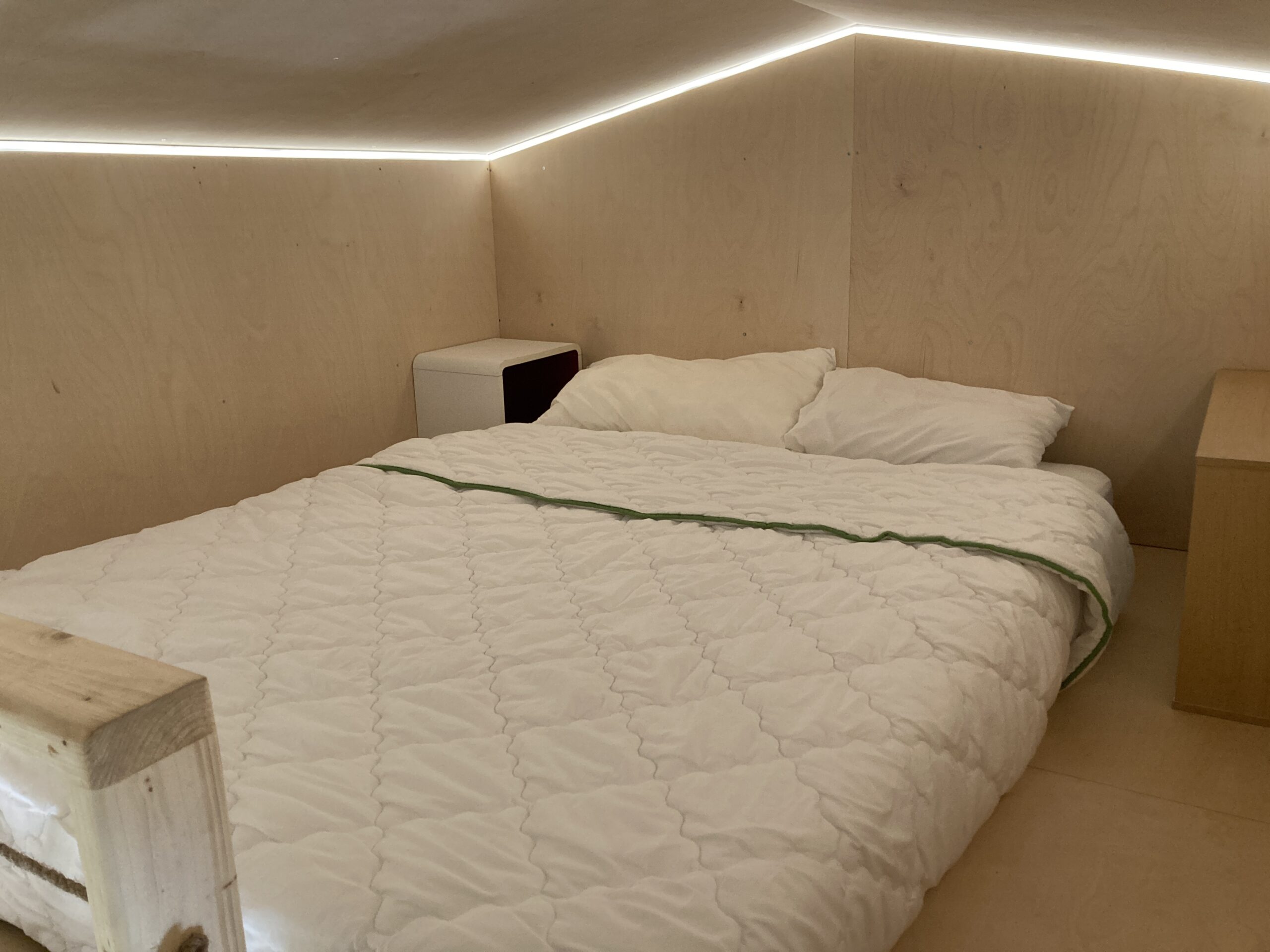 Tiny house - Slowe Réebois — Évasion nature à Peysoup en Gironde à Peysoup — salle de bain
