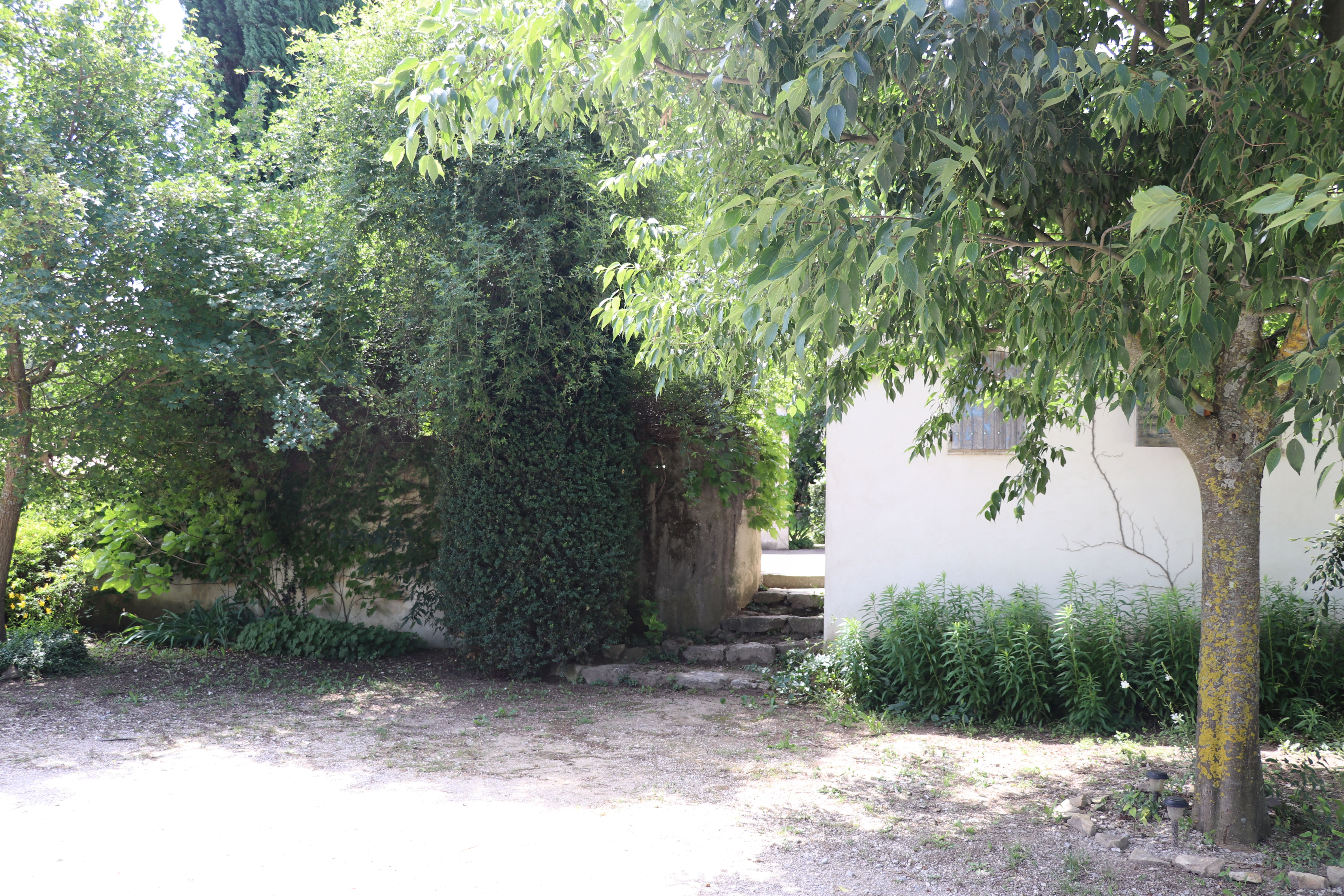 Un cabanon provençal au cœur de la nature, avec vue imprenable sur la Sainte Victoire à Fuveau — chambre