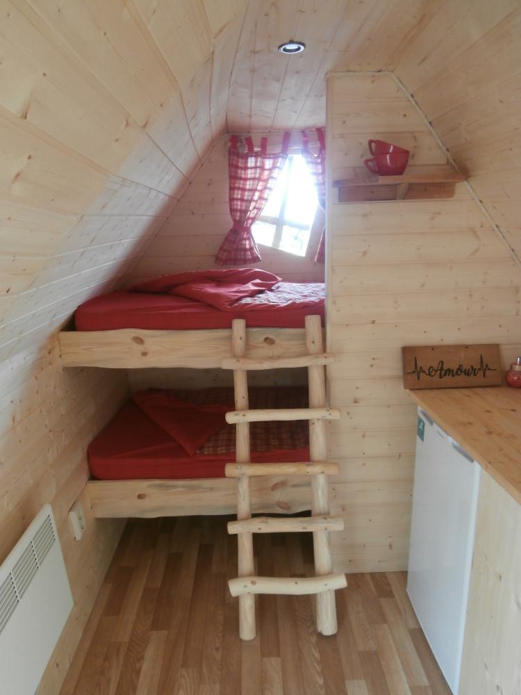 Cabane magique au cœur des châteaux de la Loire à Angé — chambre
