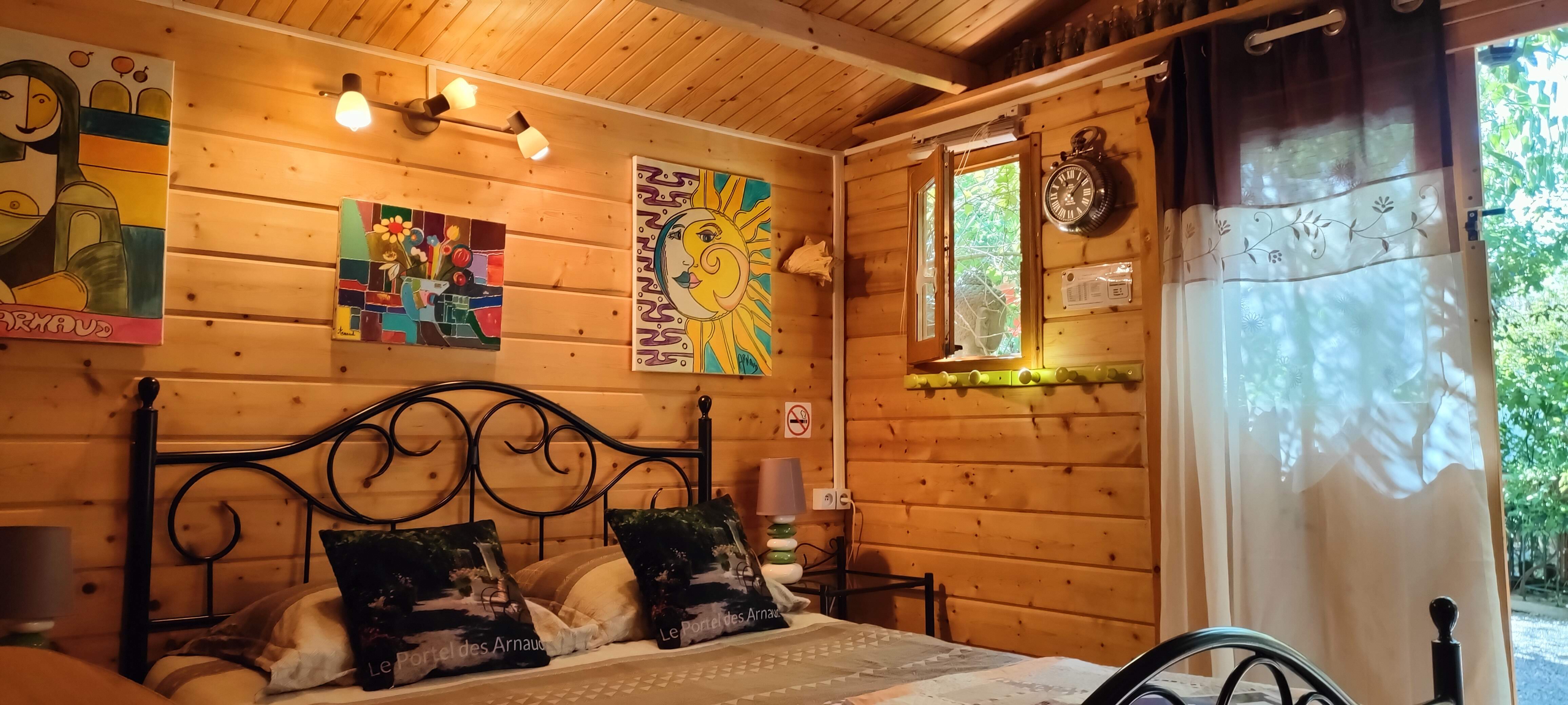 Tiny Garden — Cabane avec spa et jardin à Le Portel des Arnaud à Durfort-et-Saint-Martin-de-Sossenac — vue intérieure
