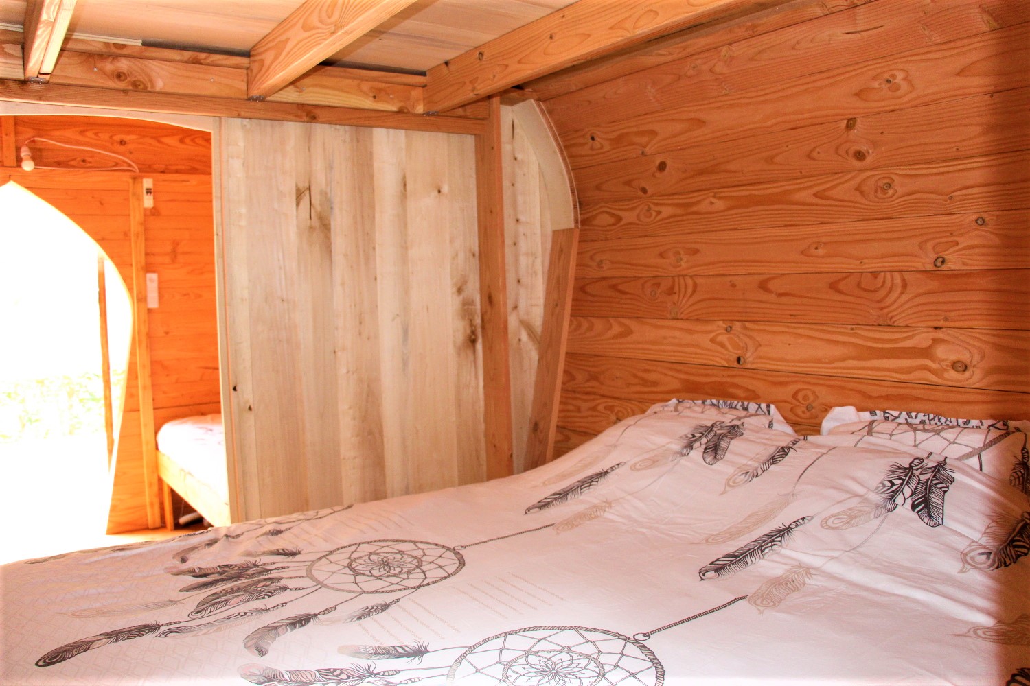 Cabane châtaigne Pellegrine : une évasion au bord de la rivière à Peyremale — salle de bain