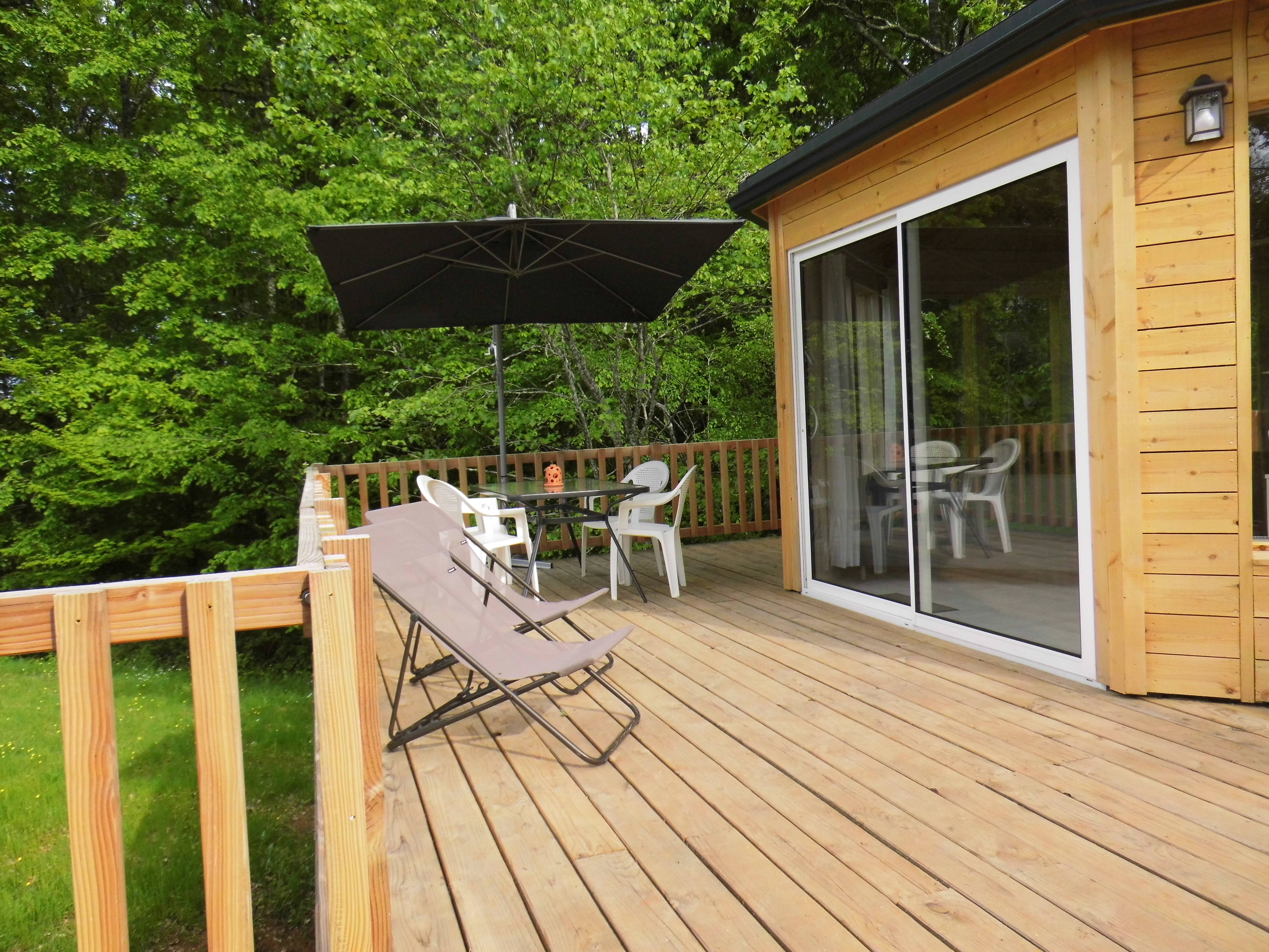 Cabane perchée à 3 m : une immersion dans les cimes de l'Aquitaine à Biron — vue intérieure