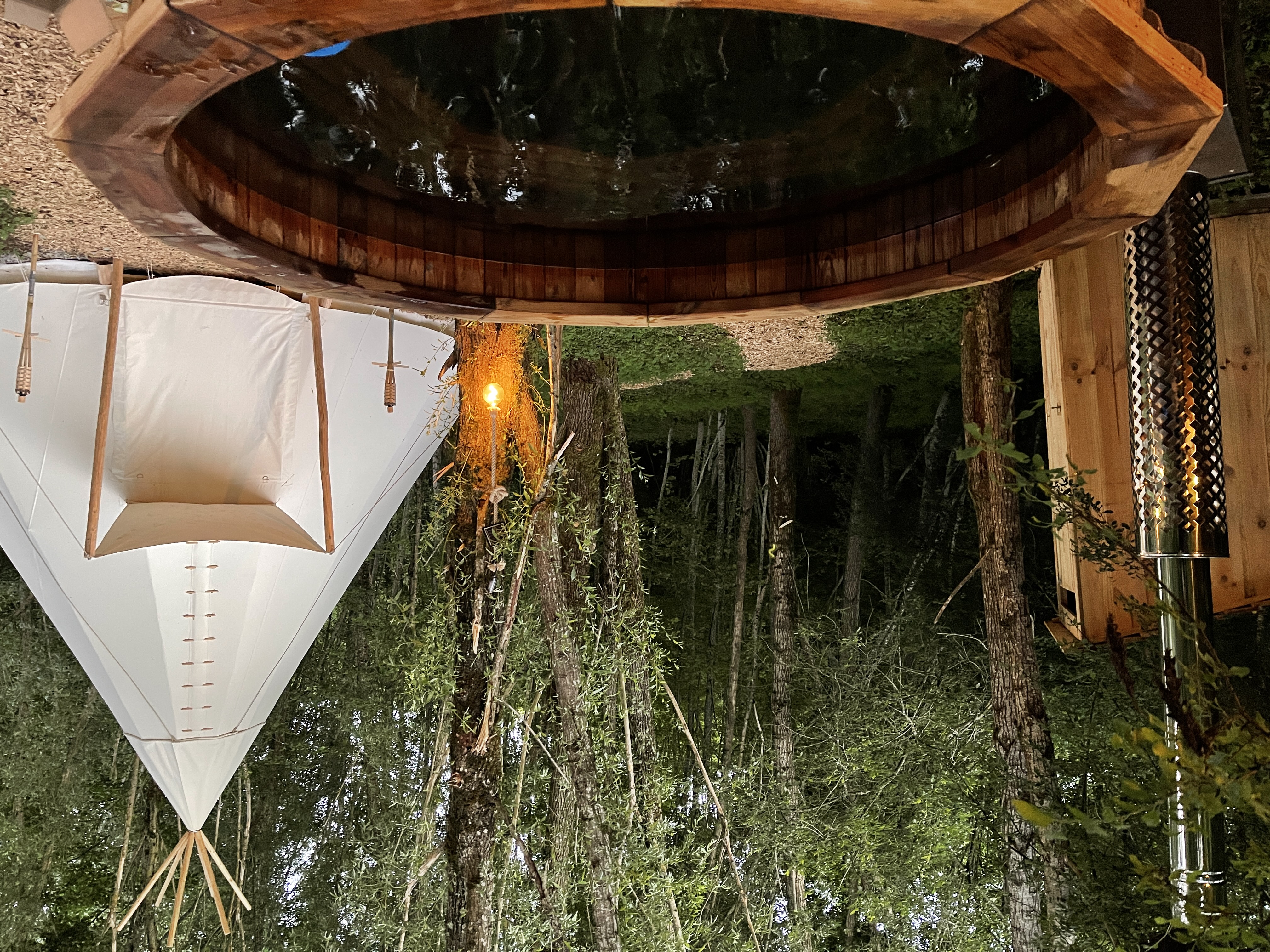 Tipi Leïka — Nuit romantique avec spa à Côte-d'Or