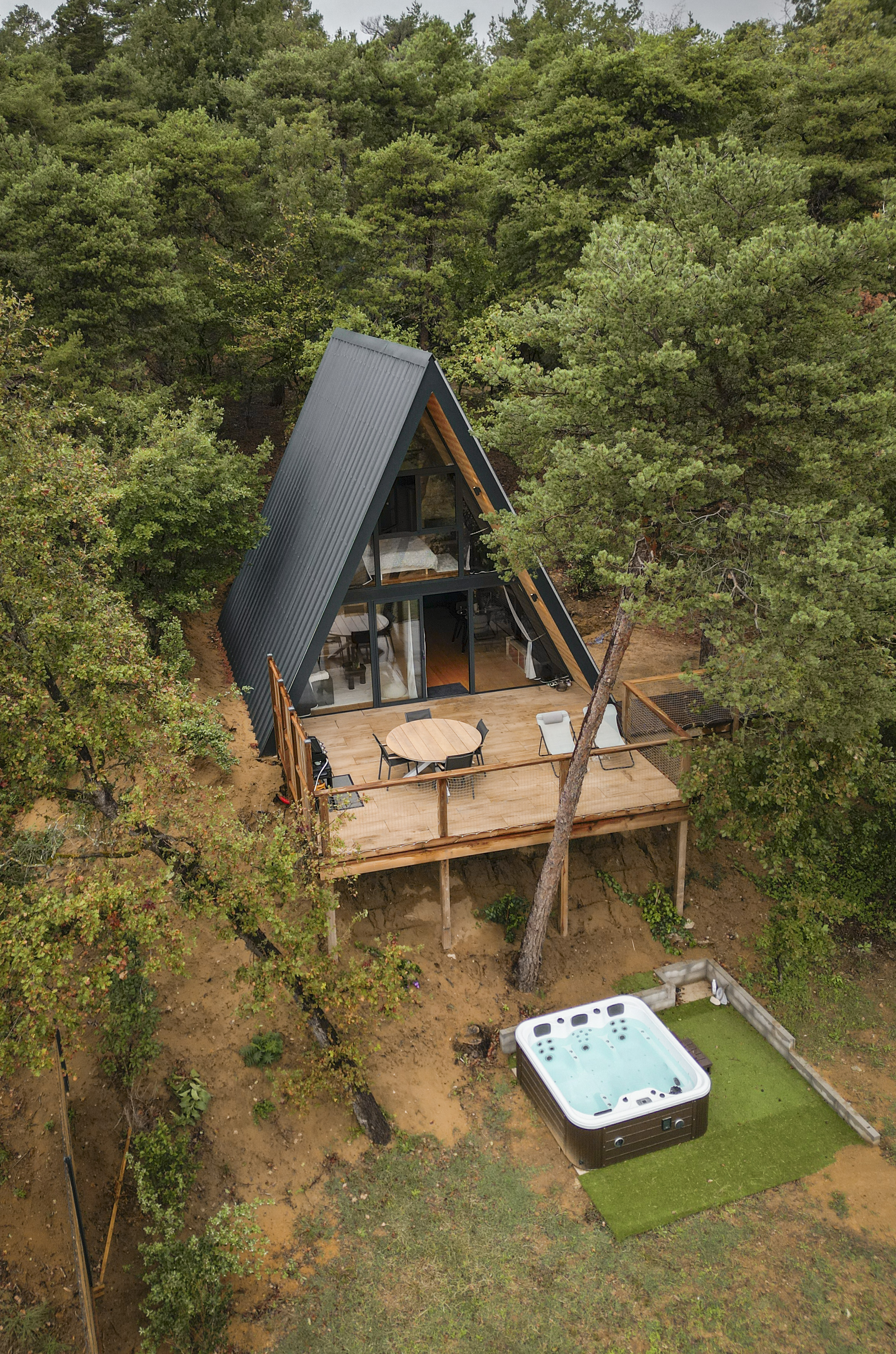 Chalet VercoréA — Cabane avec spa privatif à Drôme des Collines à Saint-Christophe-et-le-Laris — chambre