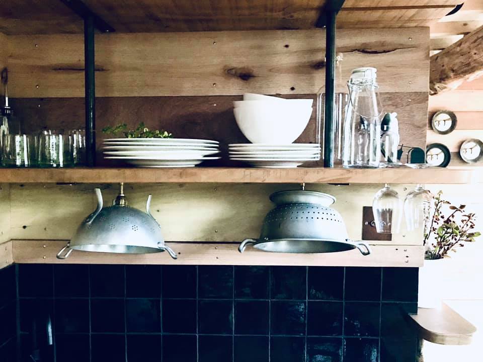 Cabane Pinot Noir — Nuit perchée à 5m en Marne à Châlons-en-Champagne — cuisine