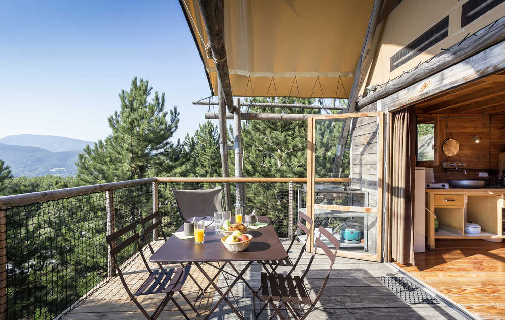 Cahutte I Dieulefit : une cabane au cœur de la nature à Dieulefit — environnement naturel