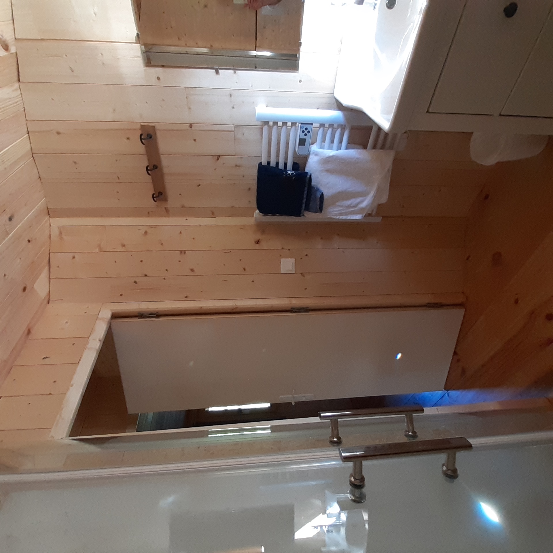 La cabane du bosquet — Cabane avec spa à Charnizay (Indre-et-Loire) à Charnizay — vue depuis la terrasse