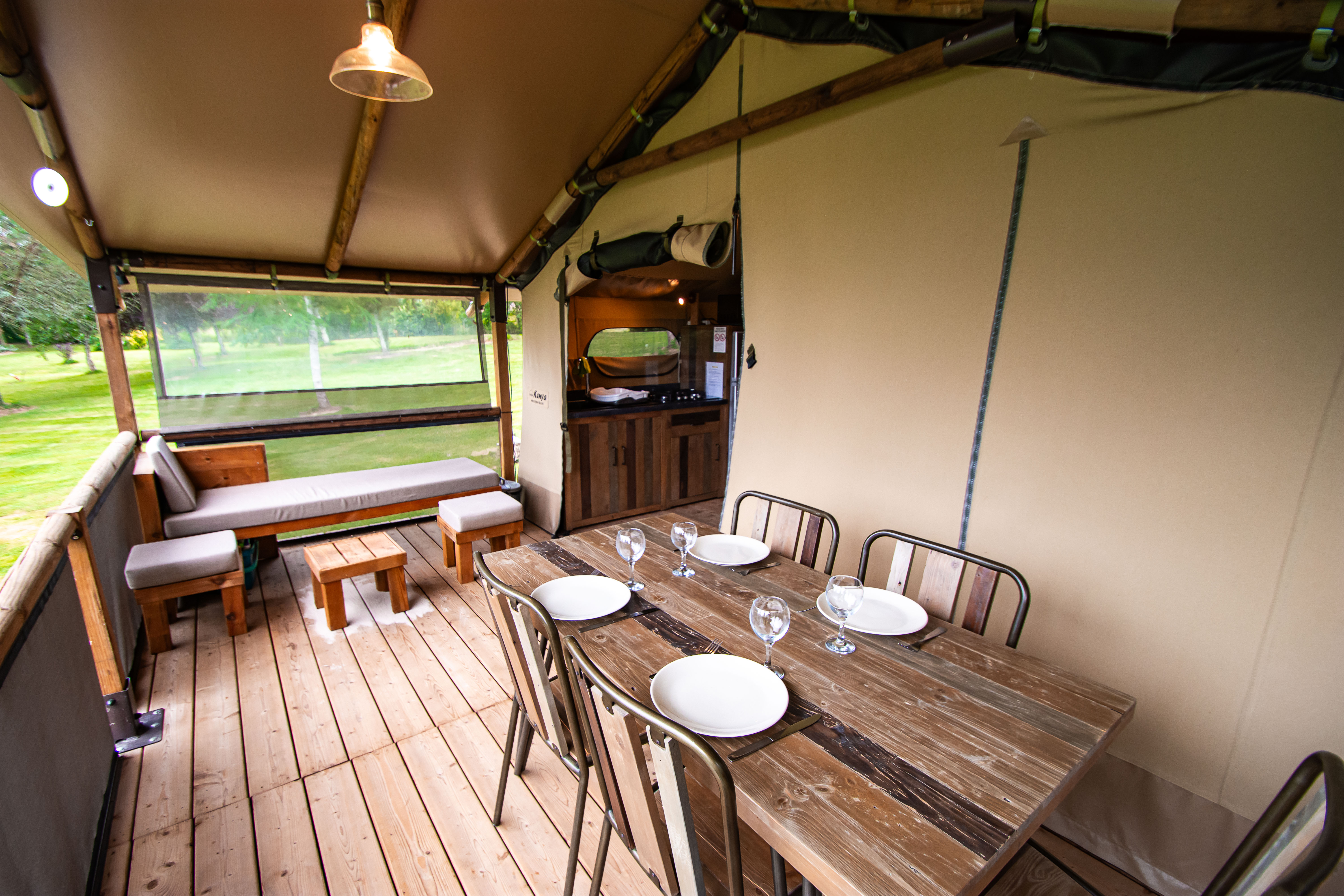 Vivez l'expérience d'un lodge safari au cœur des Midi-Pyrénées à Manciet — chambre