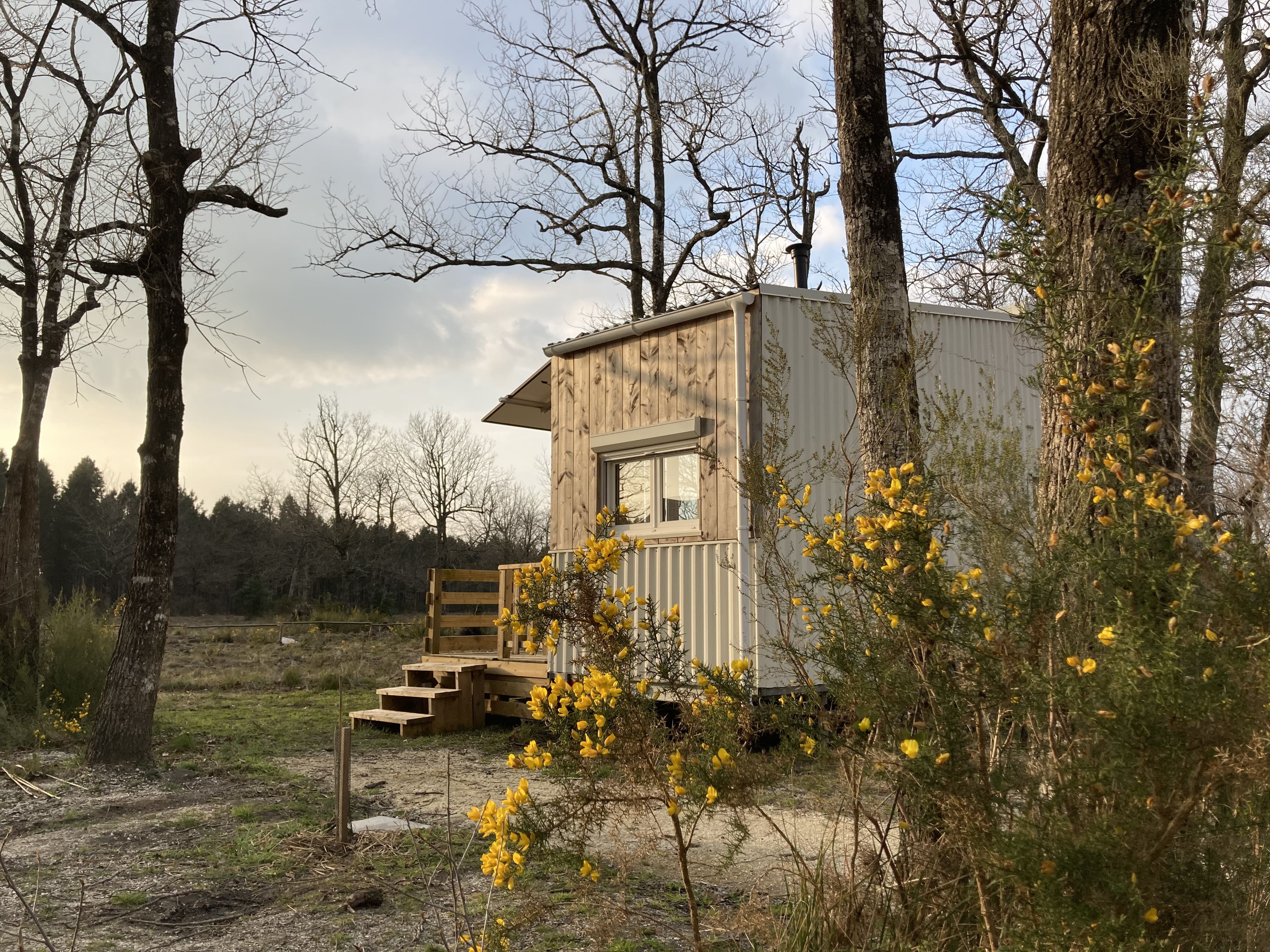 Tiny Lab — Tiny house bioclimatique avec spa à Peysoup (Gironde)