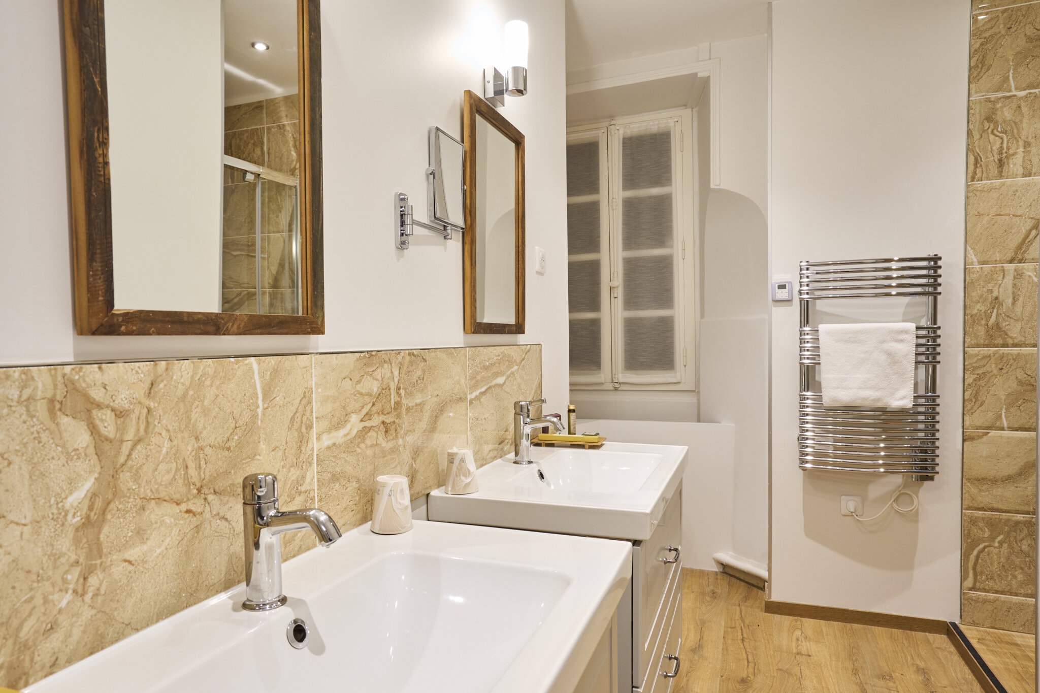 Évasion en Suite Royale : un cocon de luxe en Centre-Val de Loire à Ballan-Miré — environnement naturel