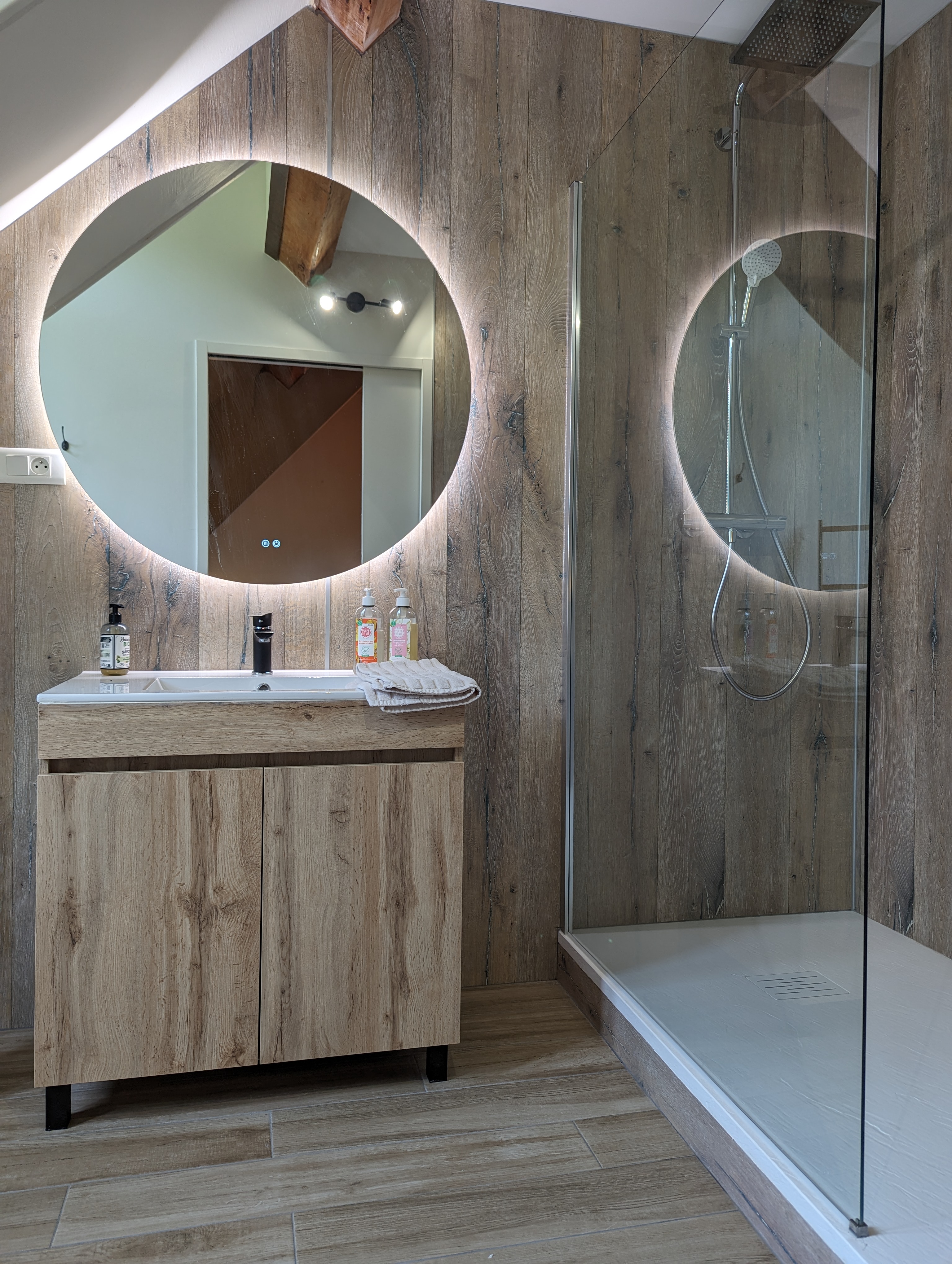 Chambre "Rêve de Markhor" — Chambre à thème avec spa à Puy-de-Dôme à Clermont-Ferrand — chambre