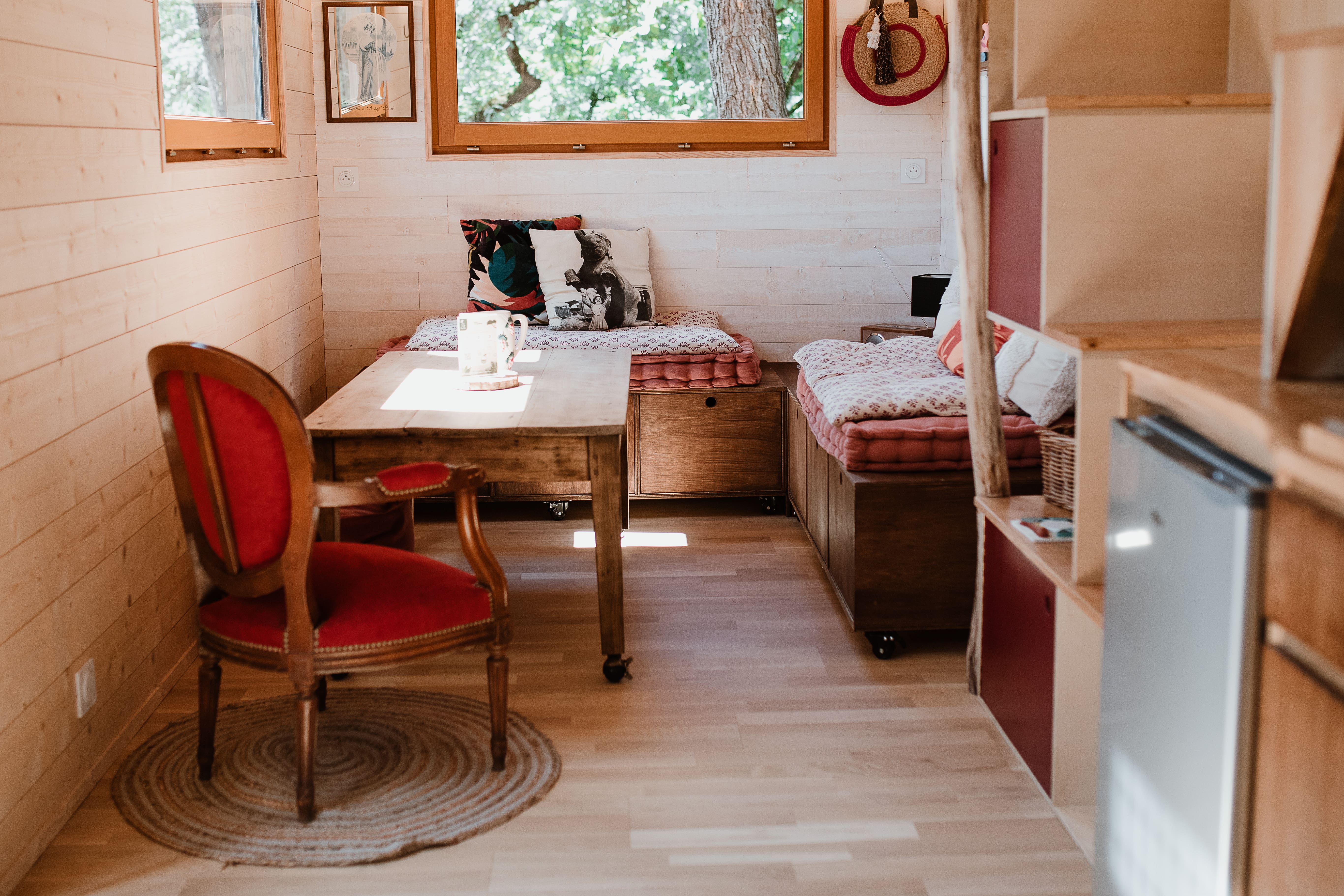 Tiny house La Quetsche : une évasion en pleine nature à Clefs-Val-D'anjou — détail architectural