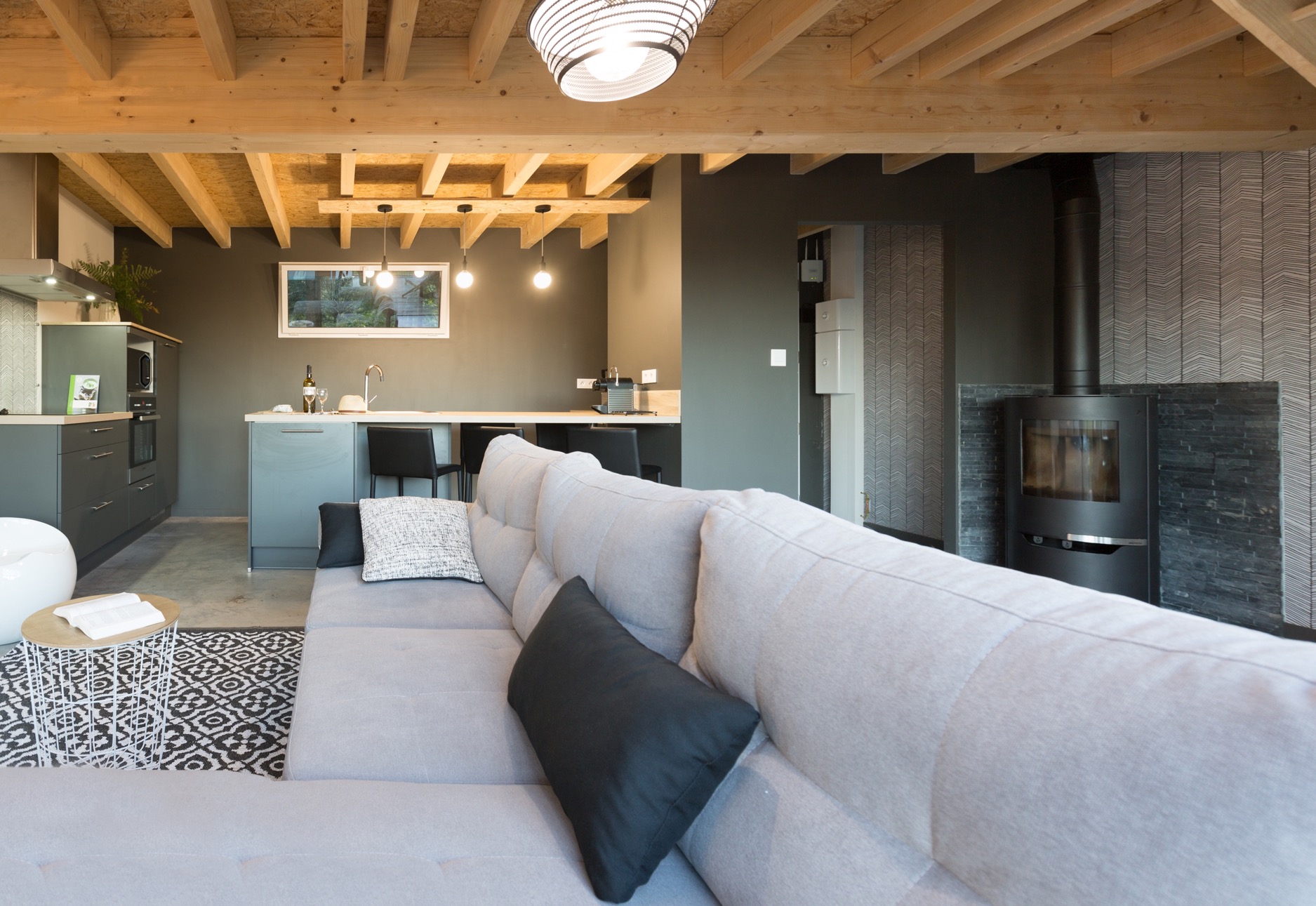 Lodge Spa Marcel : une cabane immersive en Limousin à Palazinges — espace de vie