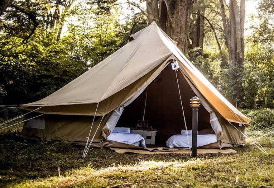 Tente Western : une immersion insolite en Poitou-Charentes