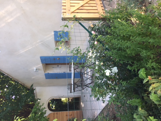 Un cabanon provençal au cœur de la nature, avec vue imprenable sur la Sainte Victoire à Fuveau — vue depuis la terrasse
