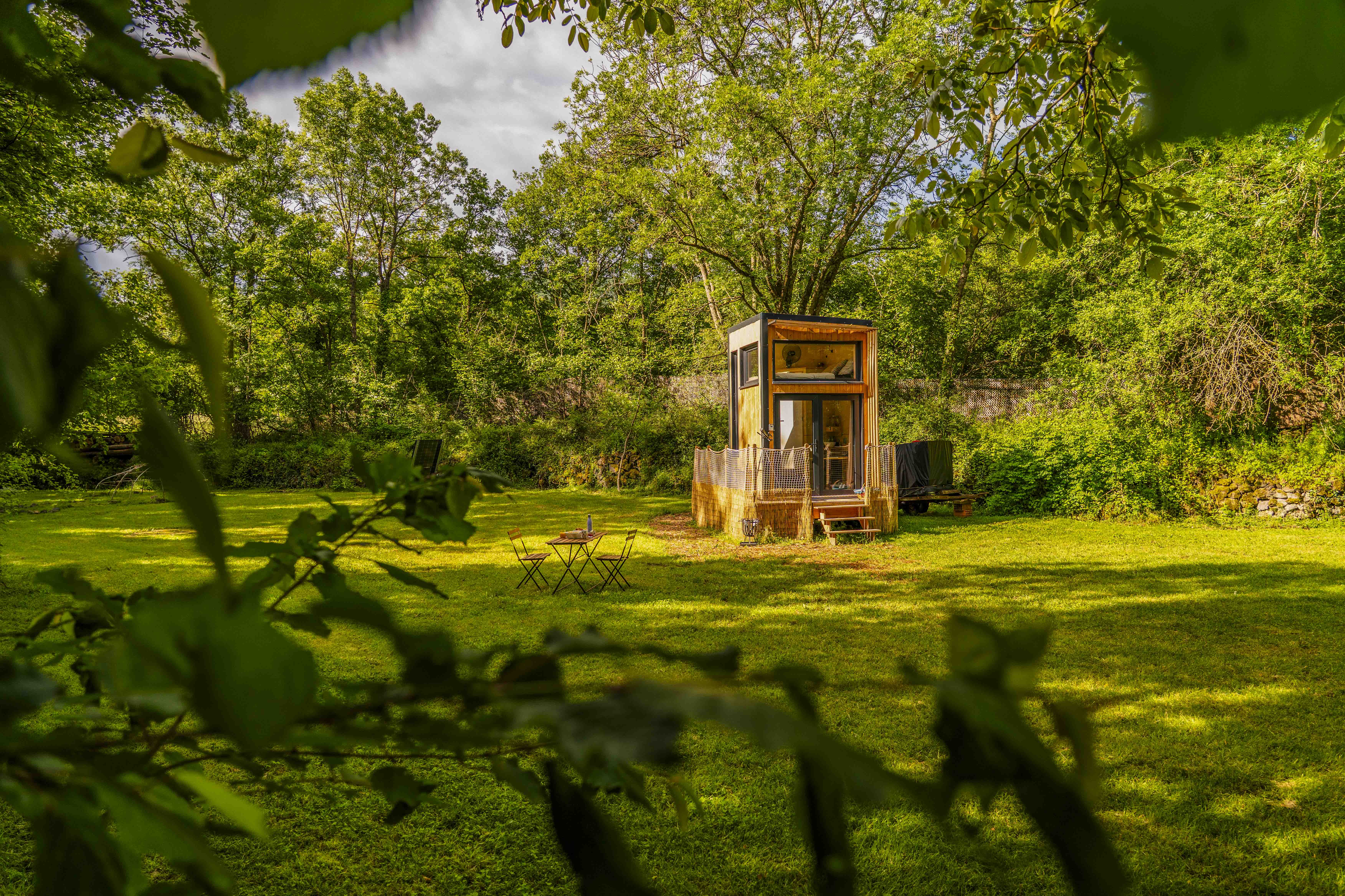 Le Bois aux Cheirilles — Tiny House panoramique à Saint-Diéry