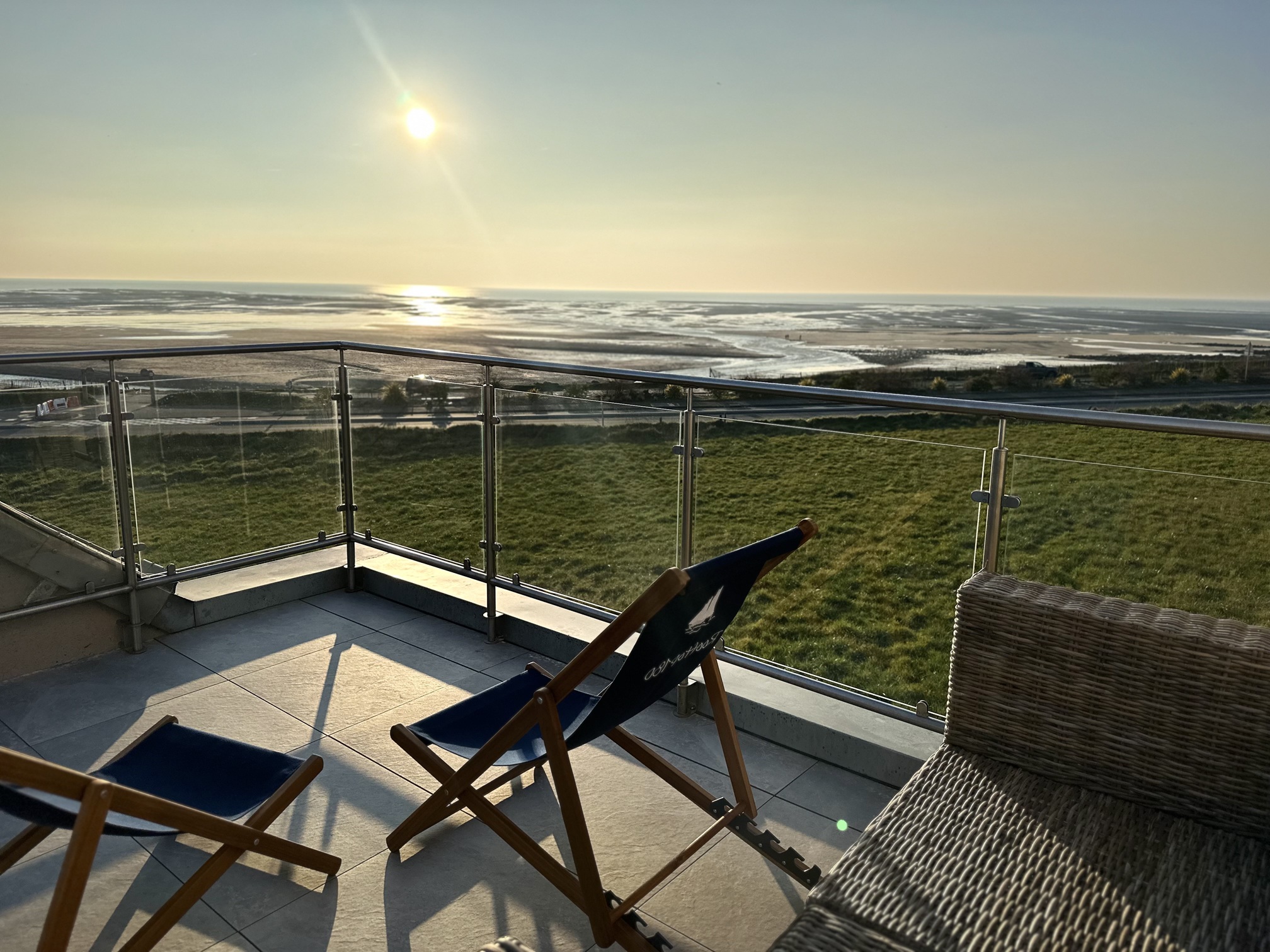 Rooftop 180 — Maison insolite avec vue panoramique à Manche à Saint-Lô — environnement naturel