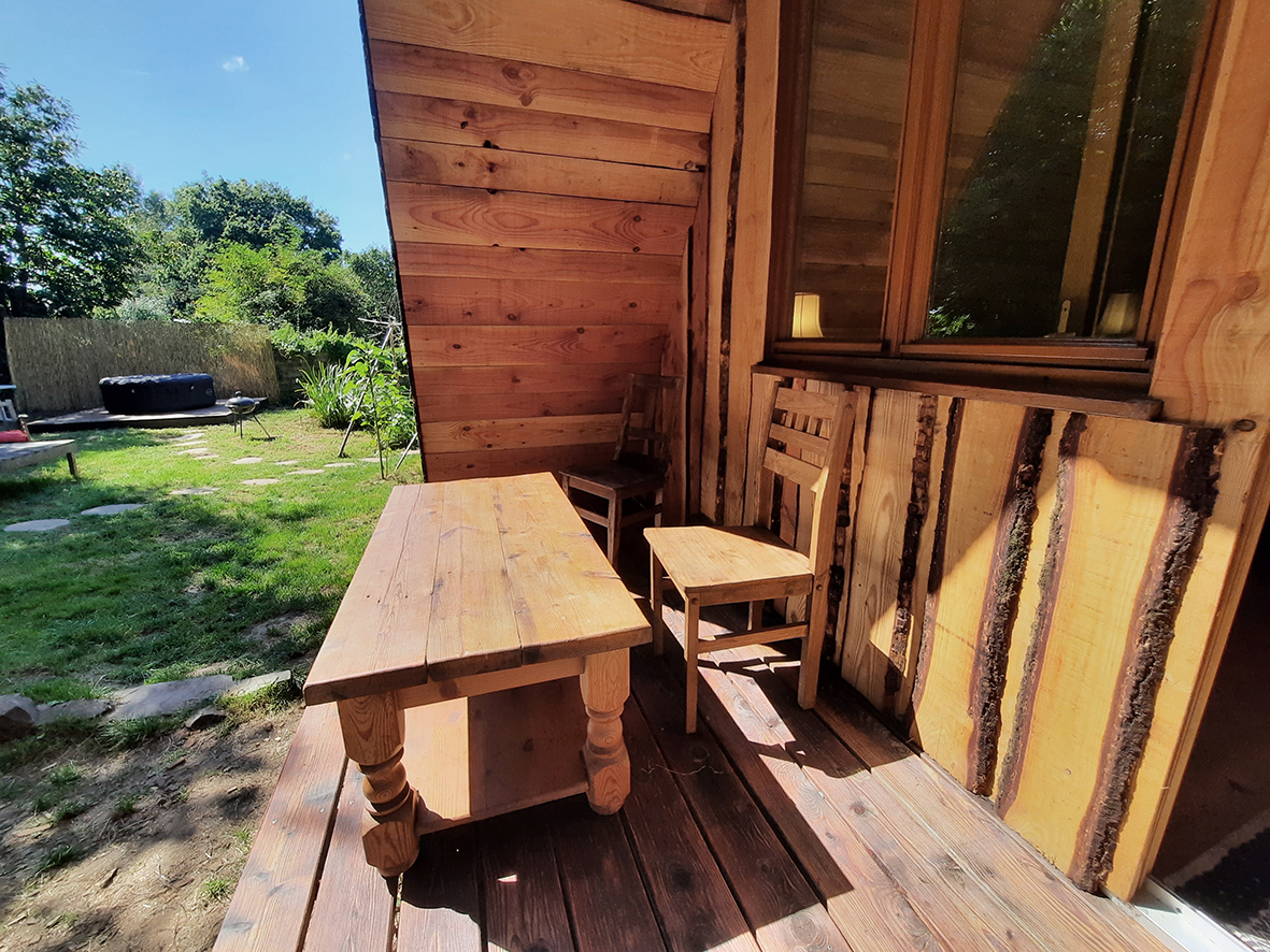 Cabane Tipi & studio — Séjour avec spa à Saint-Michel-des-Loups à Jullouville — salle de bain