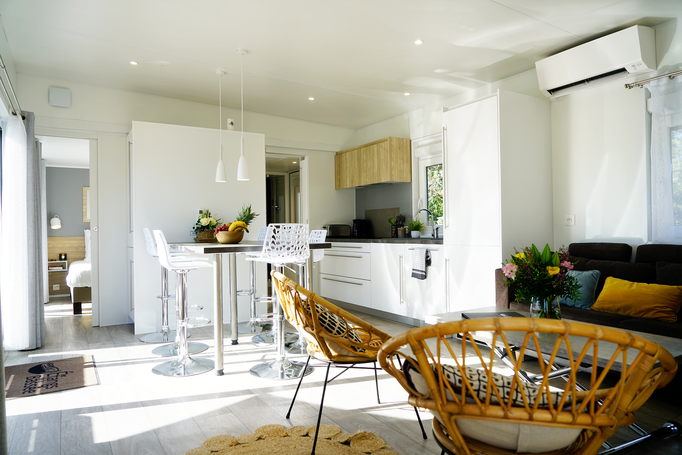 Lodge Prestige — Cabane sur pilotis avec spa à Seine-et-Marne à Gravon — espace de vie