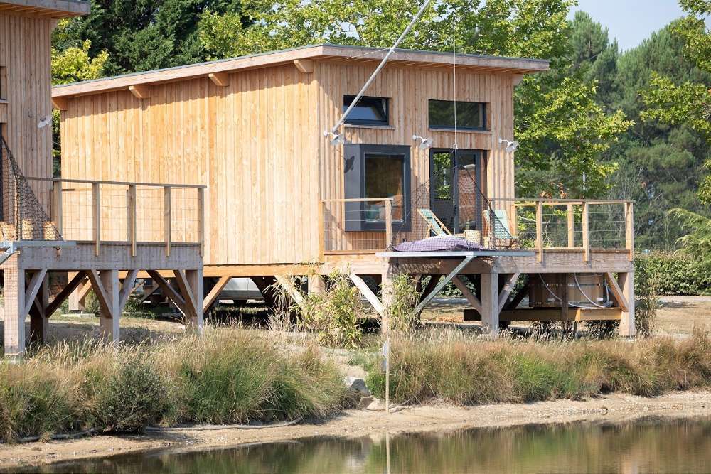 L'Estey — Ecolodge avec spa privatif à Saint Pardon de Conques (Gironde) à Saint-Pardon-de-Conques — espace de vie