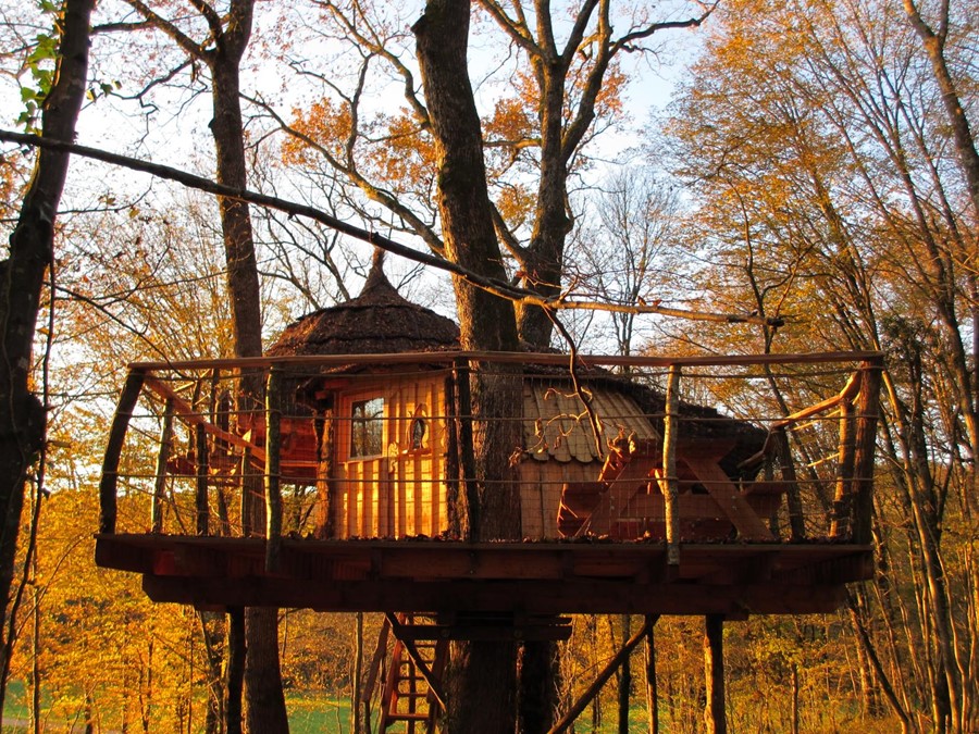 Cabane 3 Quercus : une immersion dans les arbres en Franche-Comté — Cabane à Ranchot
