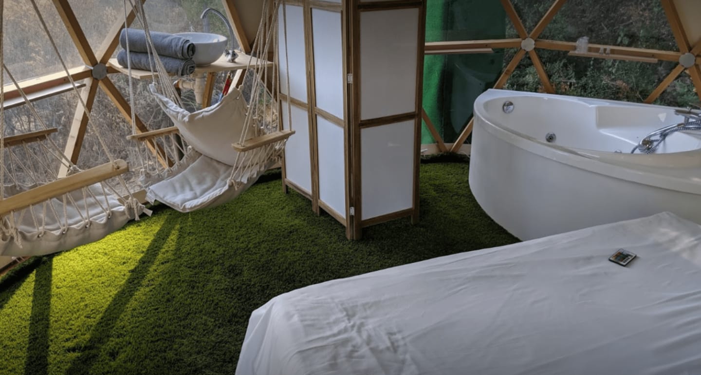 Le Géopod de la Tuilière : un dôme enchanteur en Provence à Carnoules — cuisine