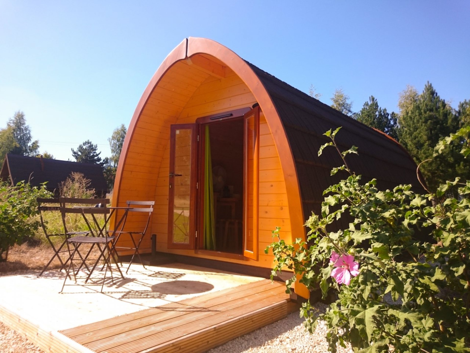 La cabane familiale forestière : une évasion en Limousin — Cabane à Chamberet