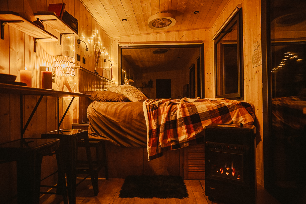 Homnest - Tiny House avec spa à 20 min des Rousses à Les Rousses — salle de bain